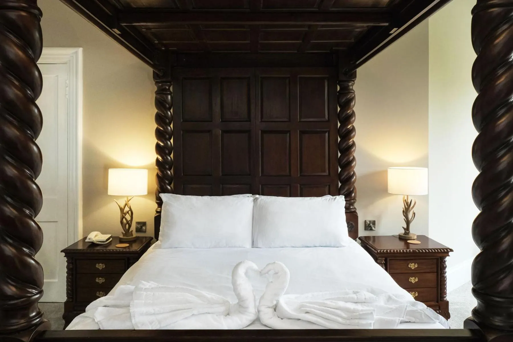 Bed in Friars Carse Country House Hotel