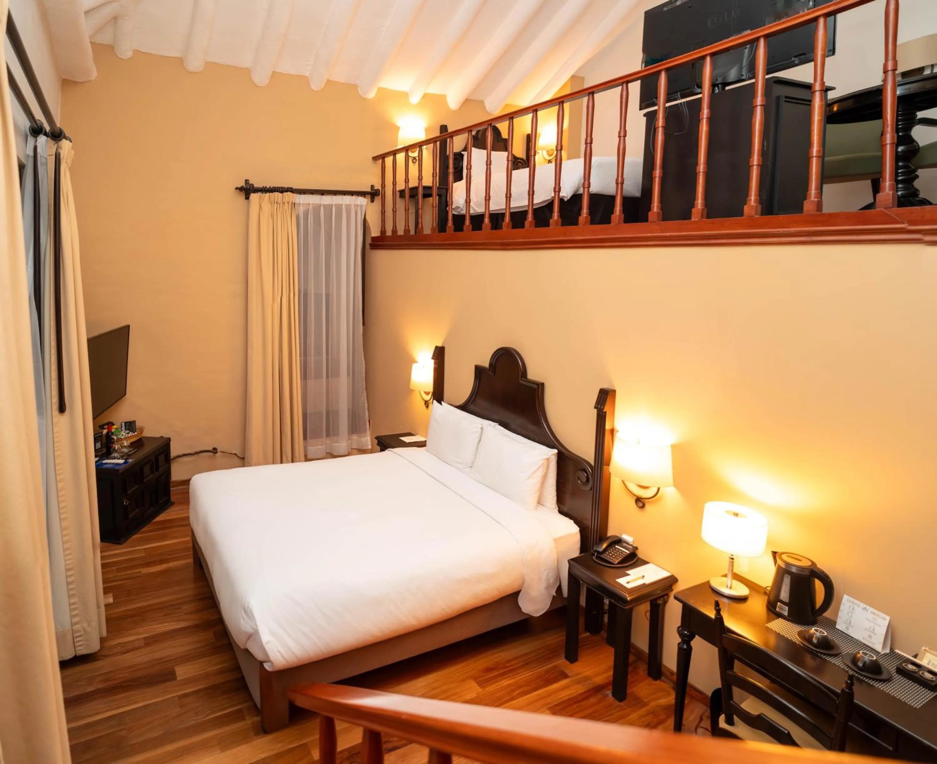 Photo of the whole room, Bed in Novotel Cusco