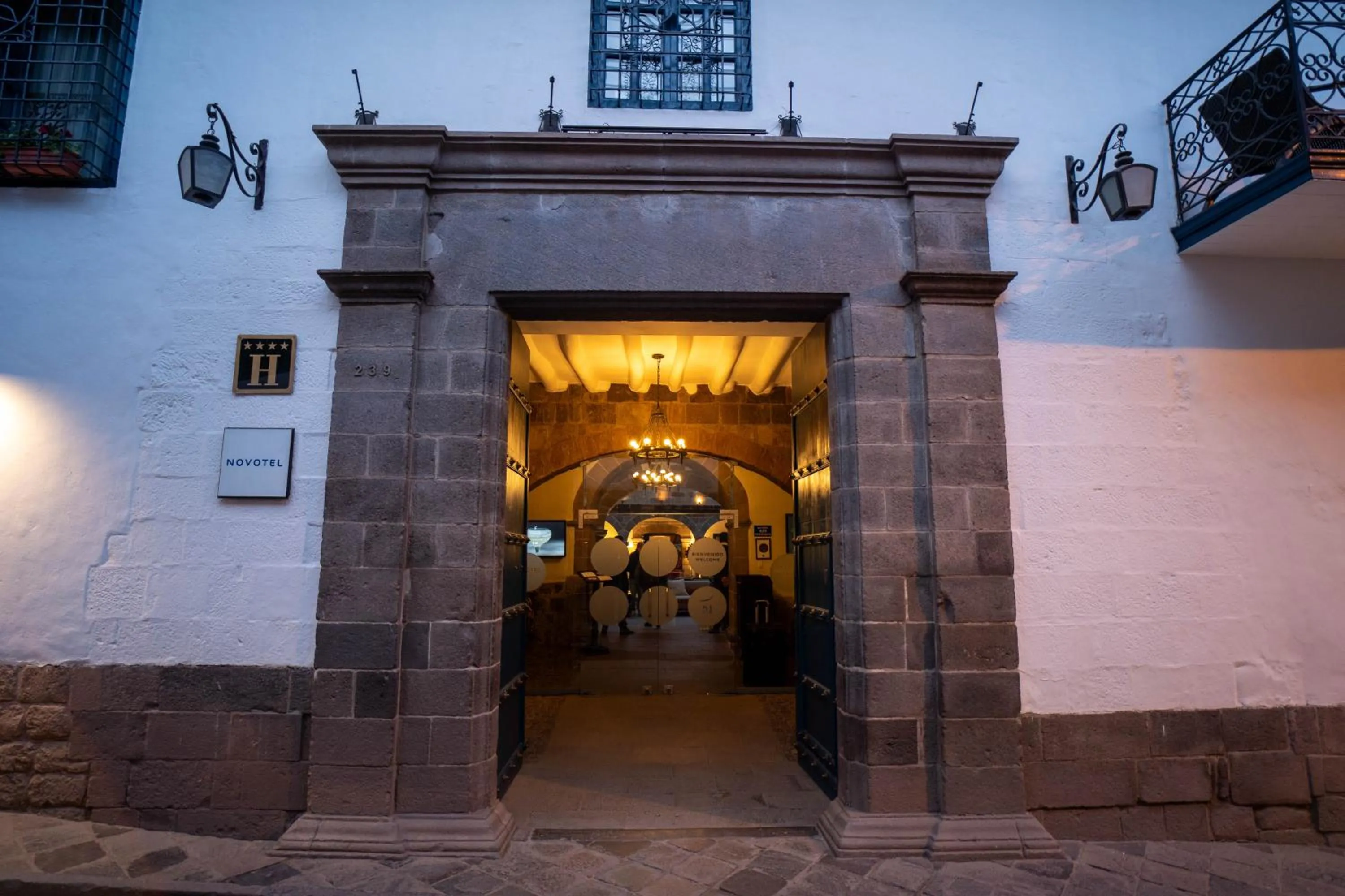 Facade/entrance in Novotel Cusco