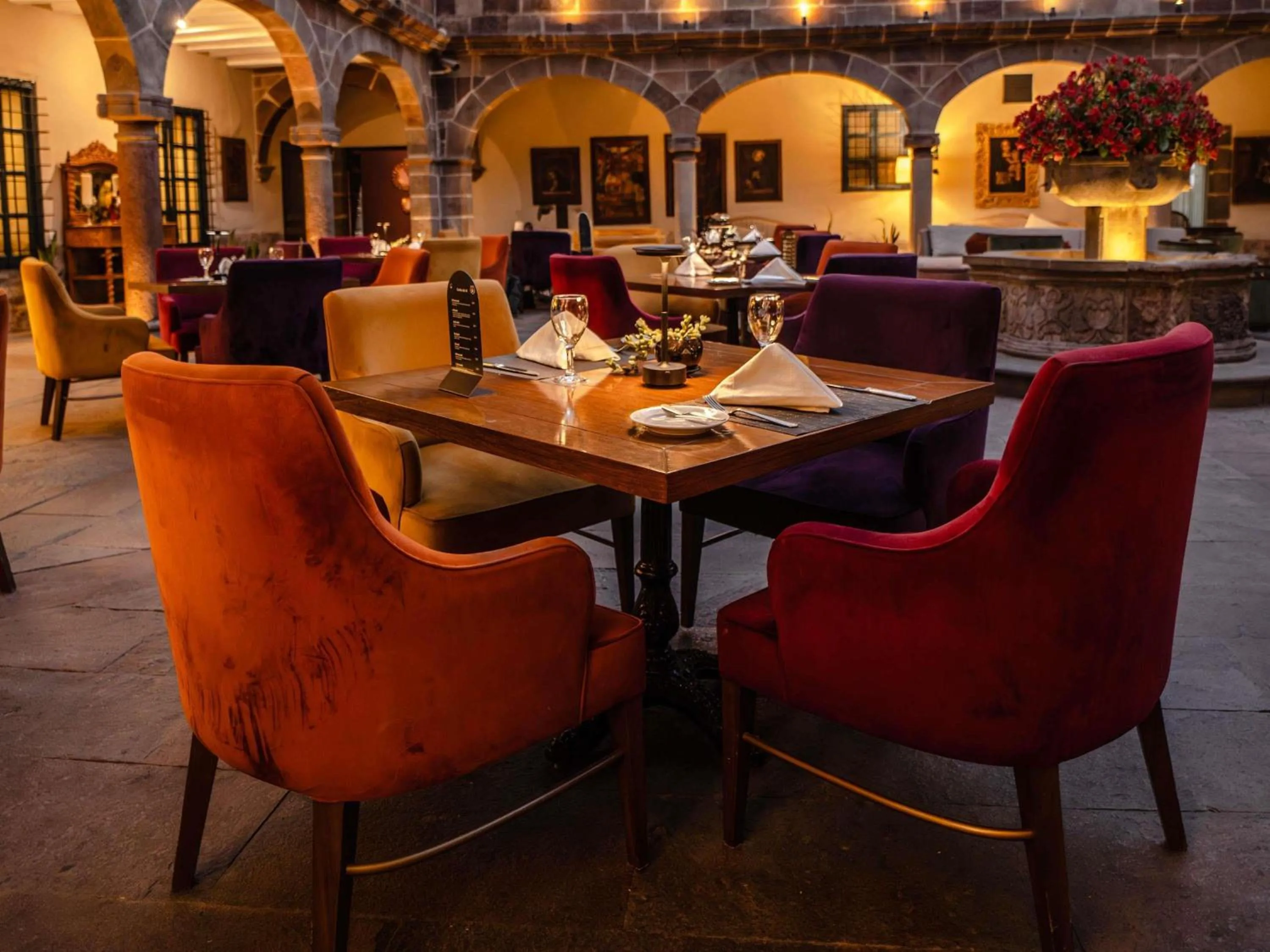 Lounge or bar in Novotel Cusco