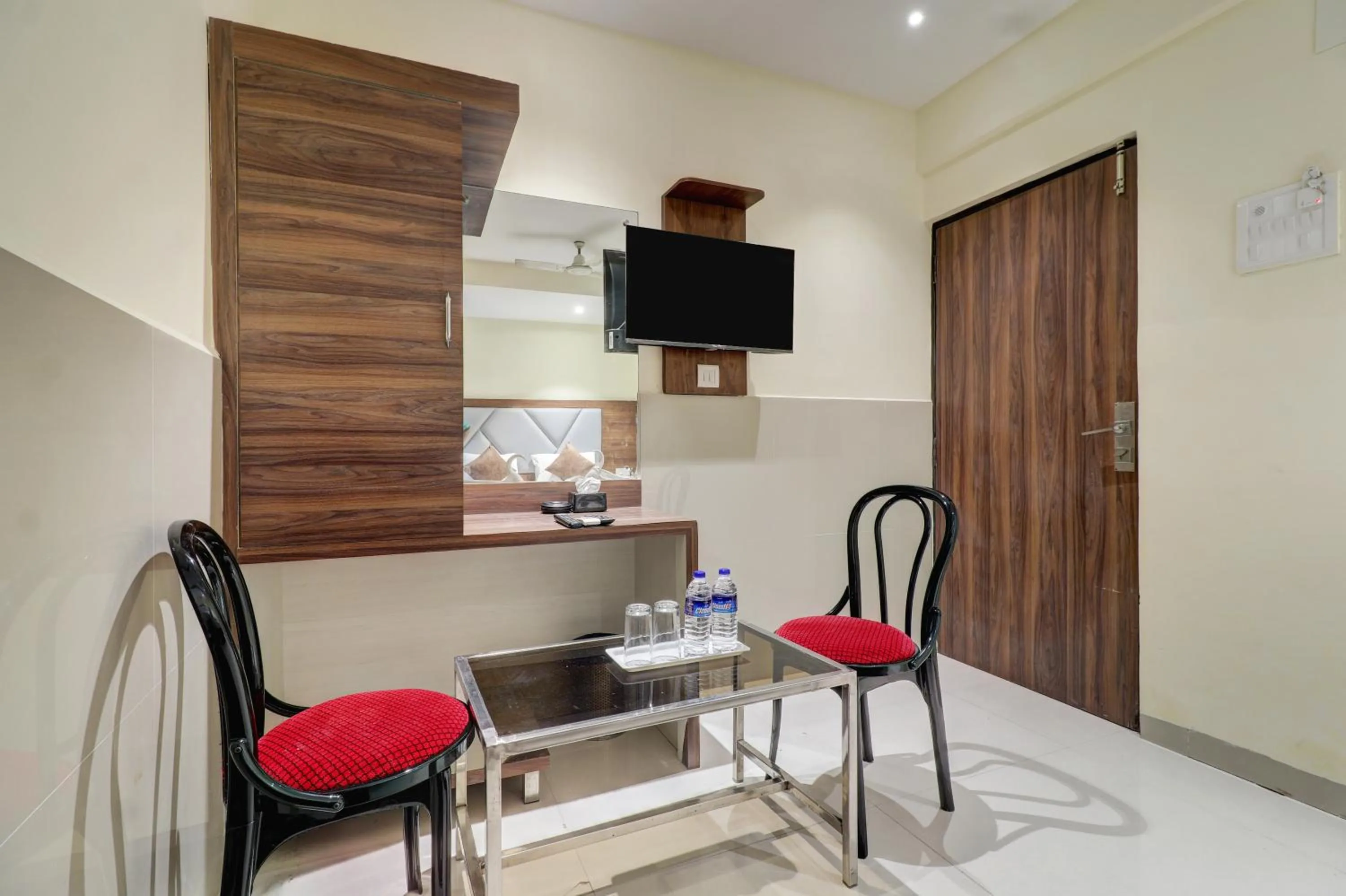 Dining area in New Parimeet Residency