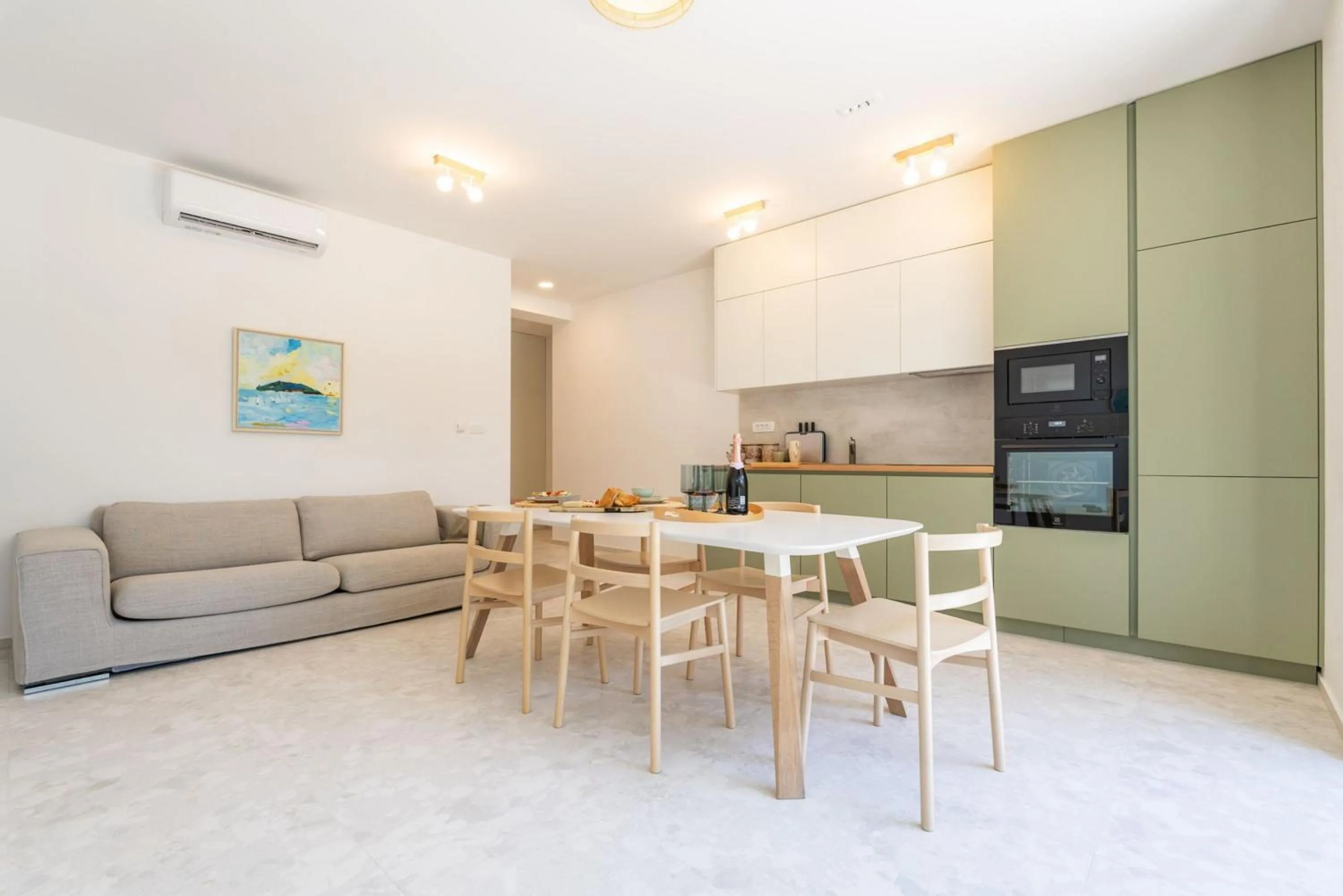 Apartments Irena