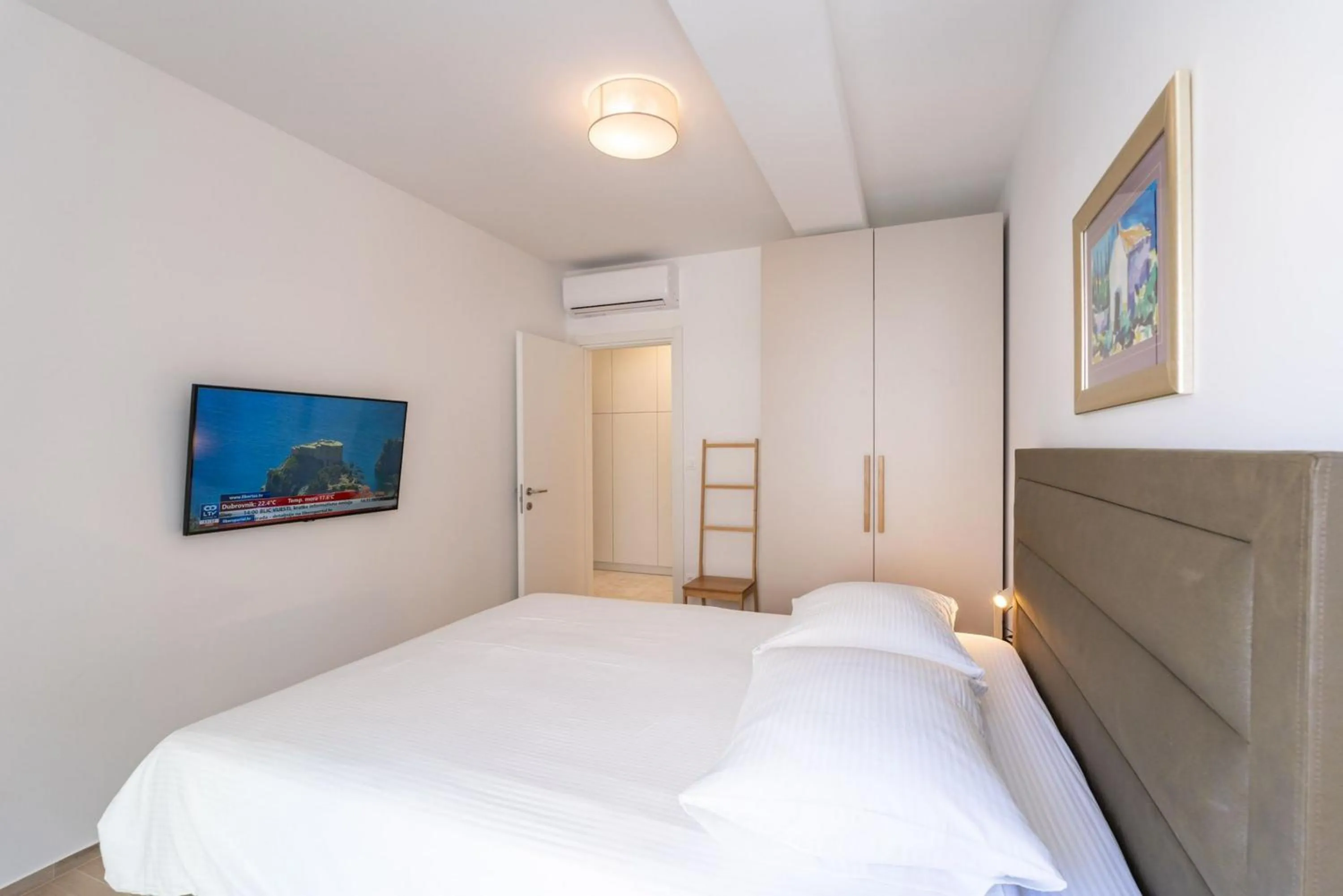 Apartments Irena