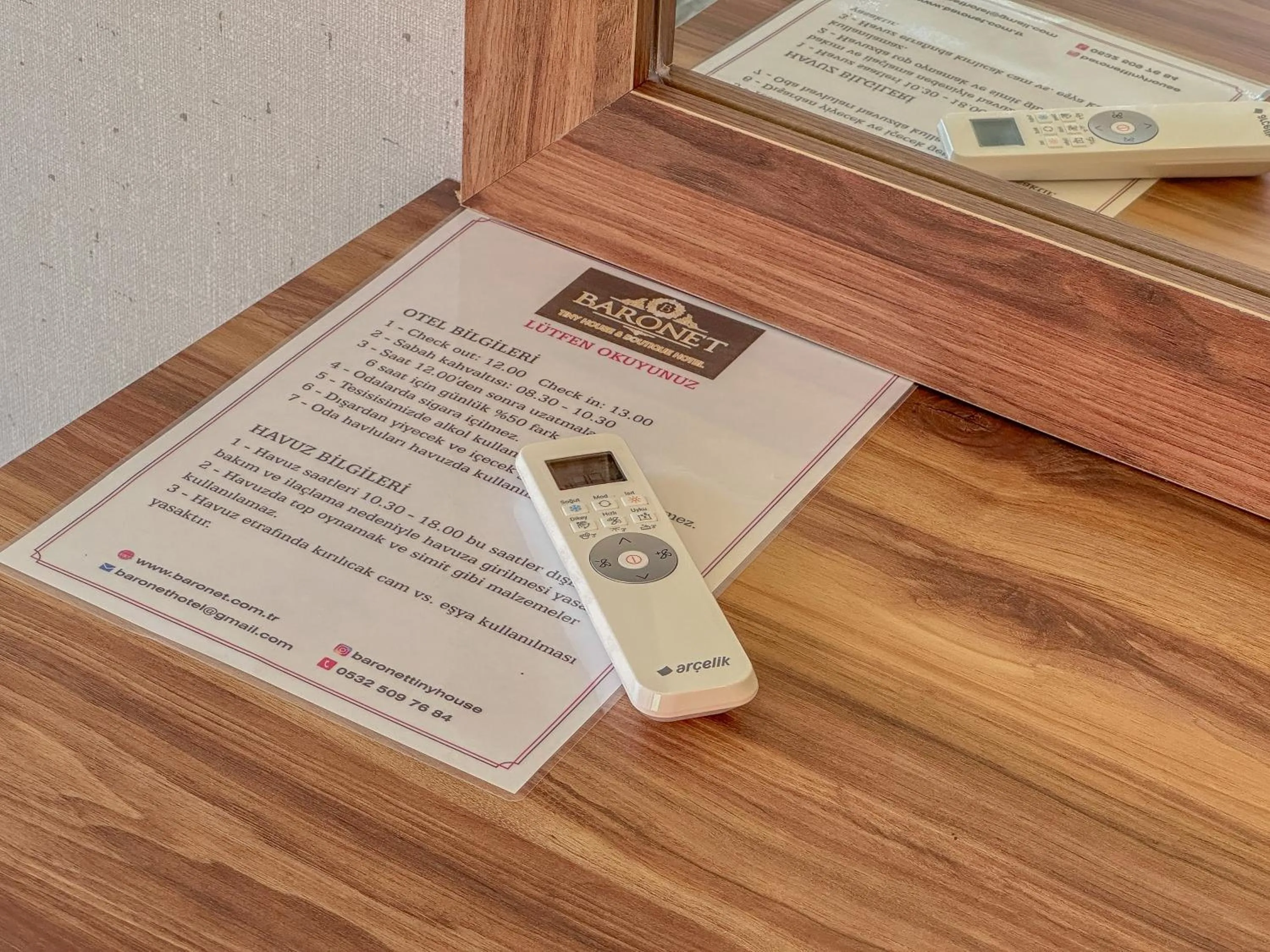 room service in Baronet Tiny House Butik Otel