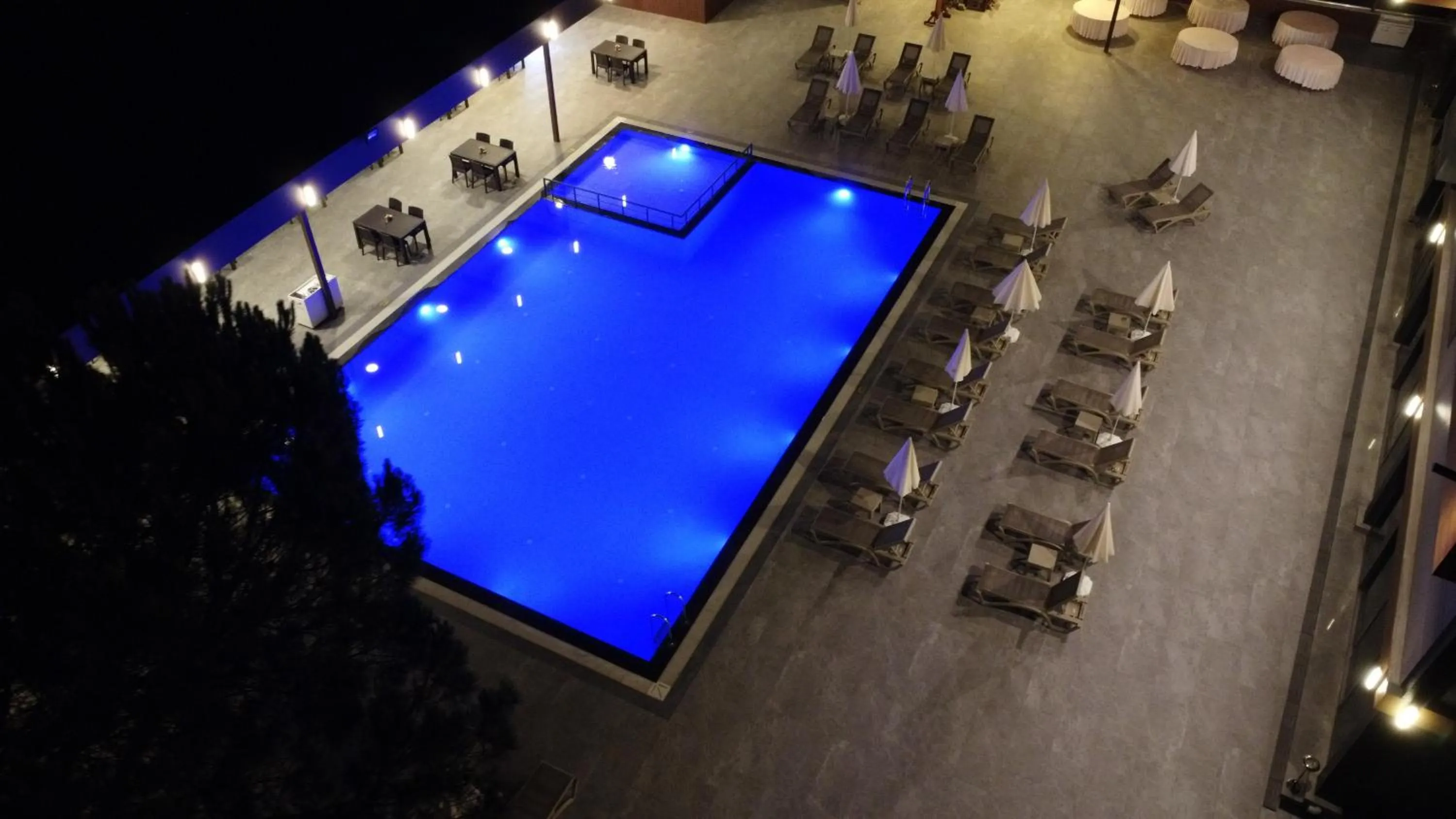 Swimming pool in Baronet Tiny House Butik Otel