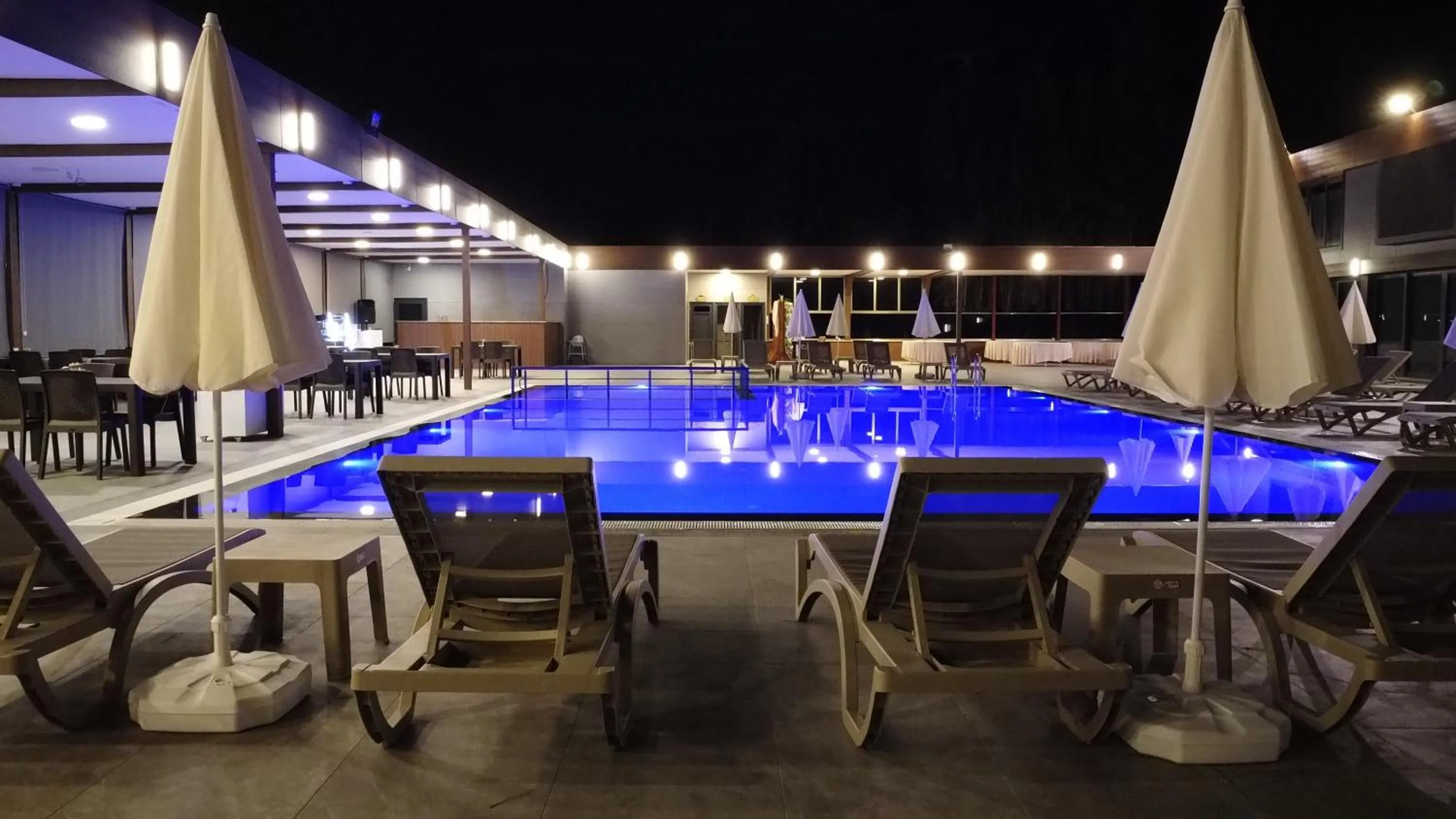 Swimming pool in Baronet Tiny House Butik Otel