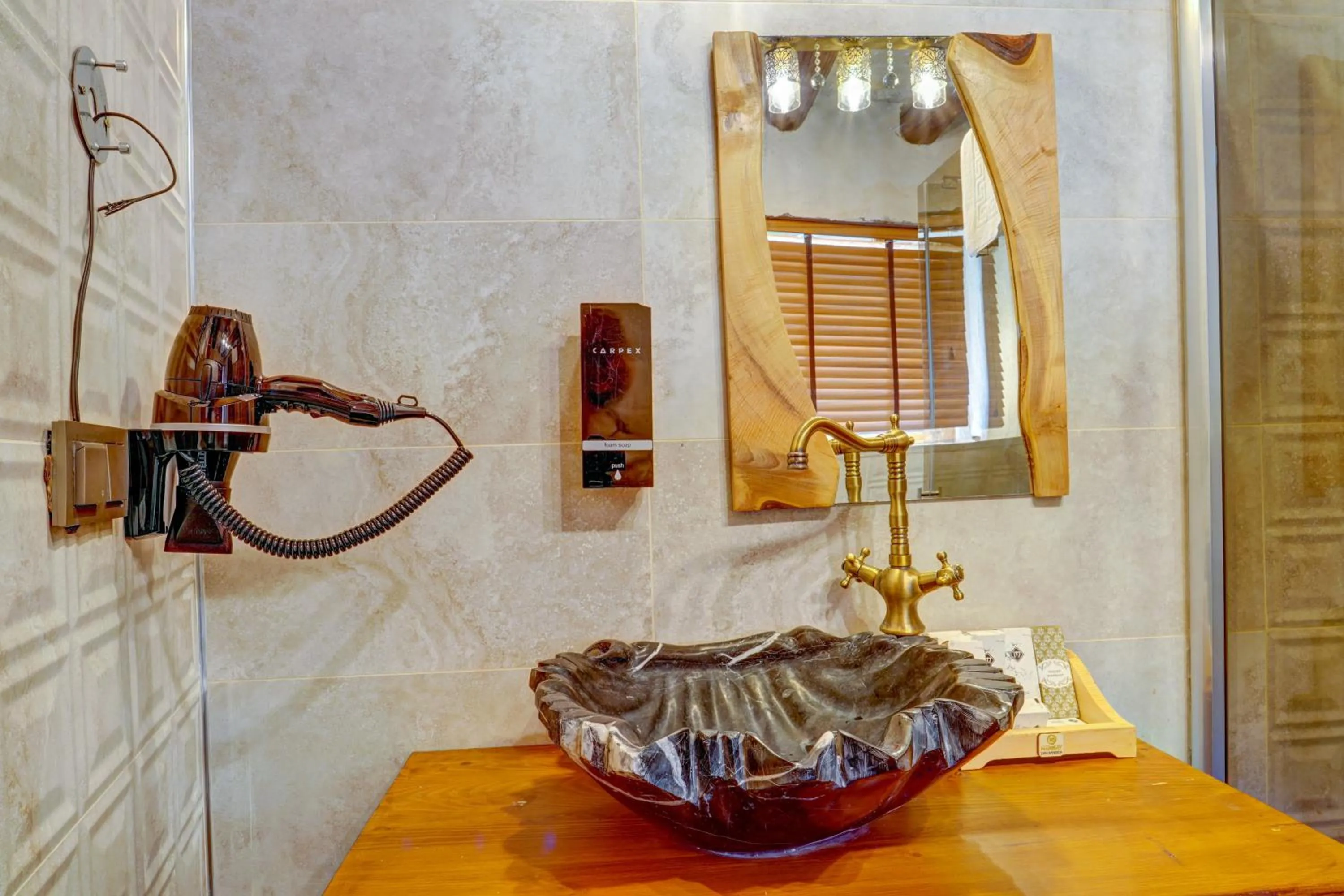 Bathroom in Marbay Cave Cappadocia