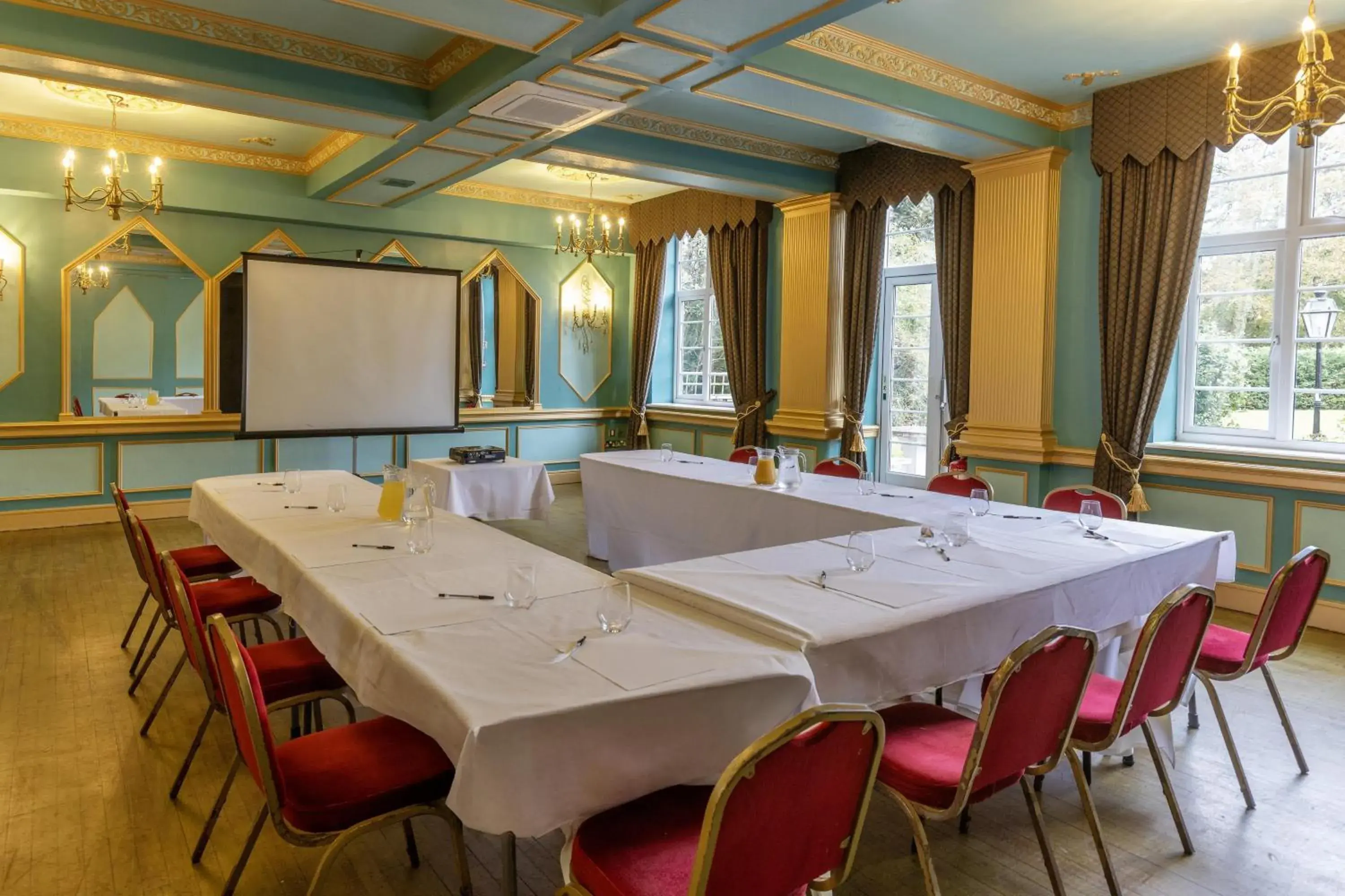 Spa and wellness centre/facilities in Best Western Abbots Barton Hotel Spa and wellness centre/facilities in Best Western Abbots Barton Hotel