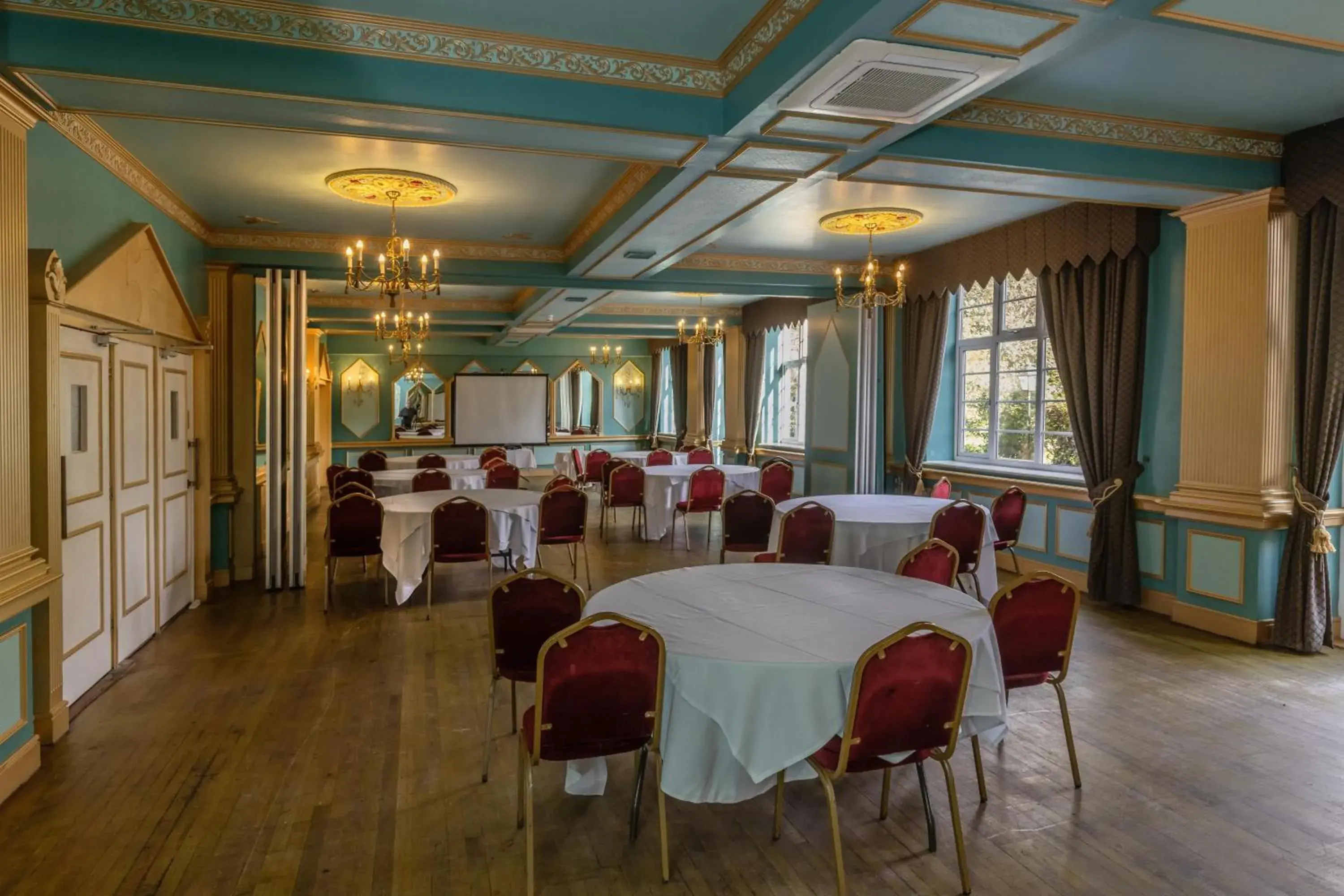 Spa and wellness centre/facilities in Best Western Abbots Barton Hotel Spa and wellness centre/facilities in Best Western Abbots Barton Hotel