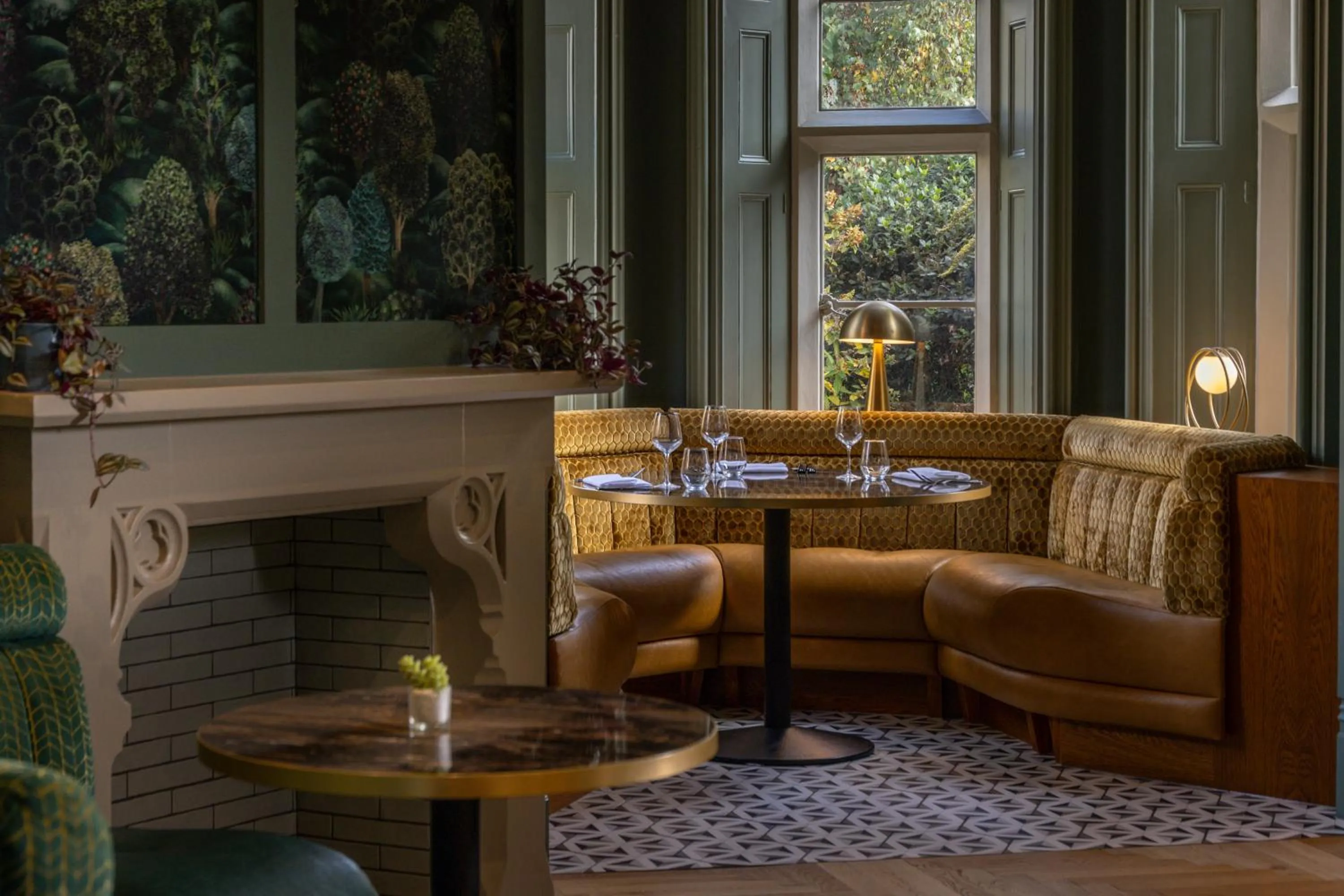 Lounge or bar in Best Western Abbots Barton Hotel