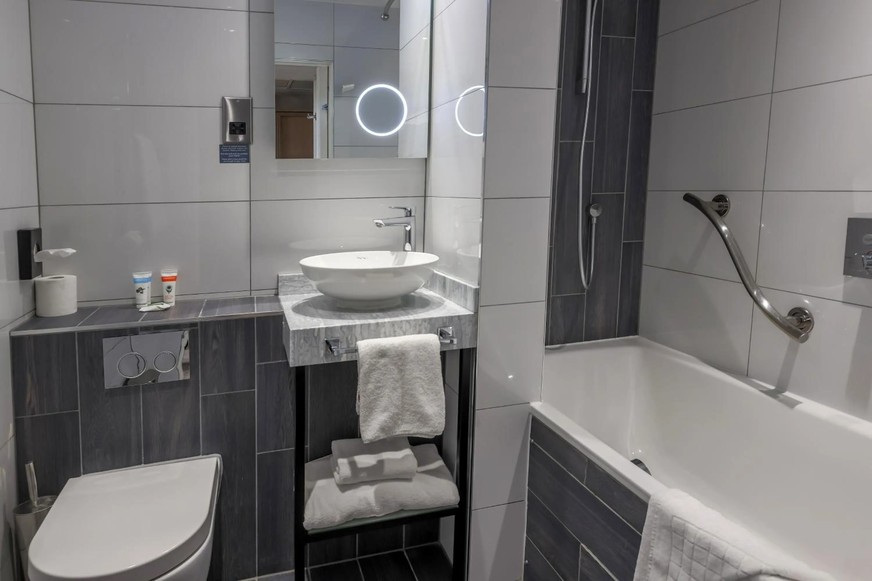 Bathroom in Best Western Abbots Barton Hotel