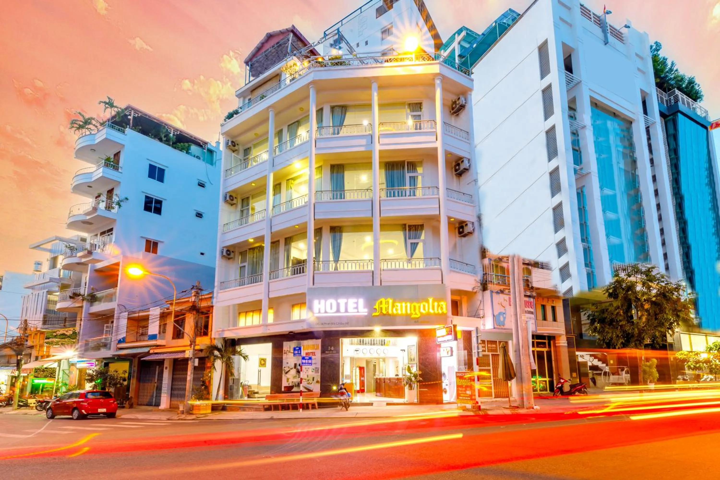 Property building in Mangolia Hotel