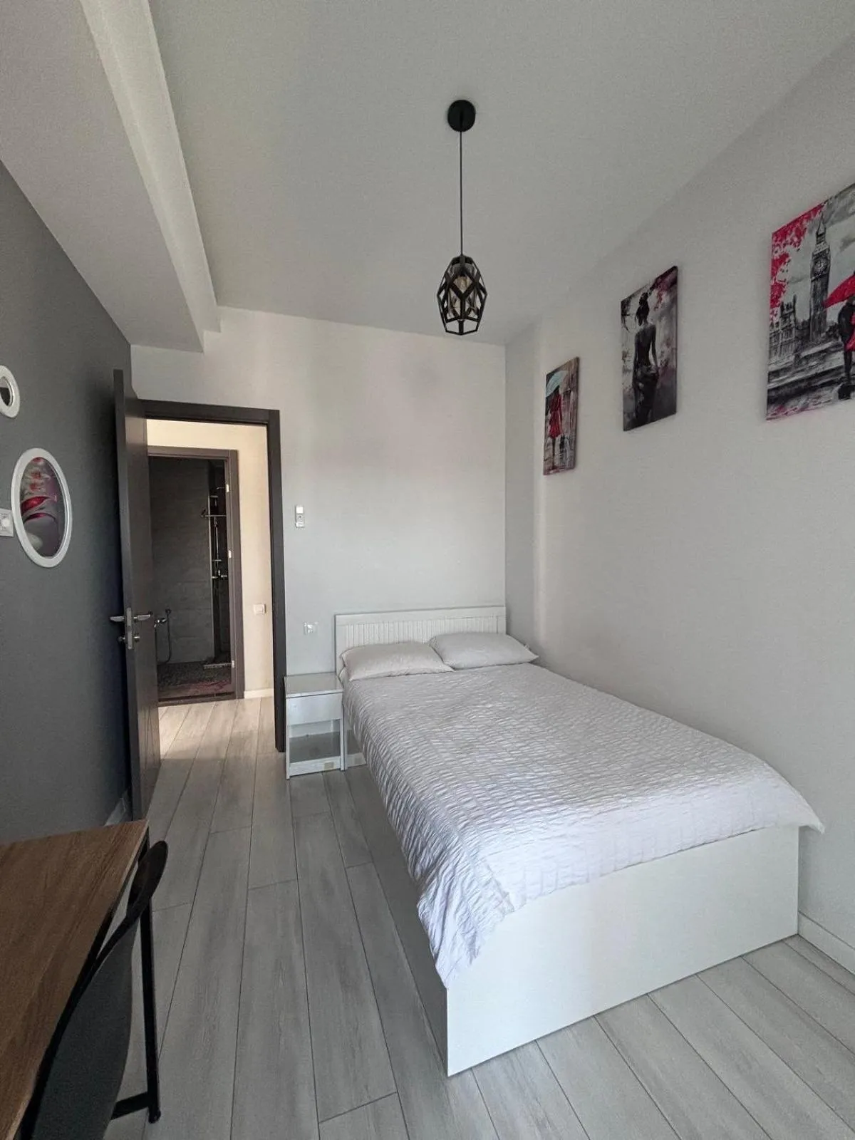 Bed in SoTa Metekhi Hotel