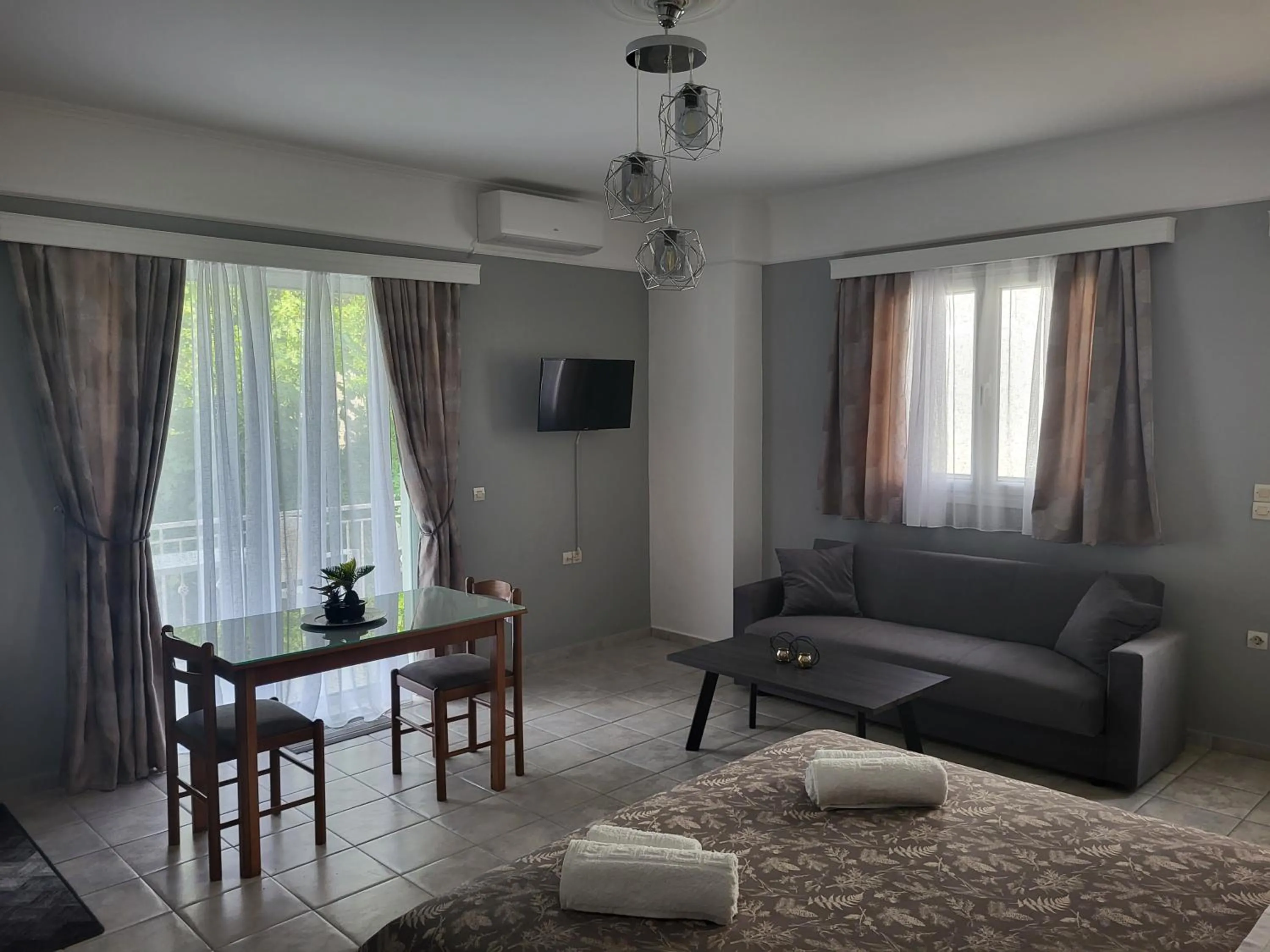 DIMITRA STUDIOS