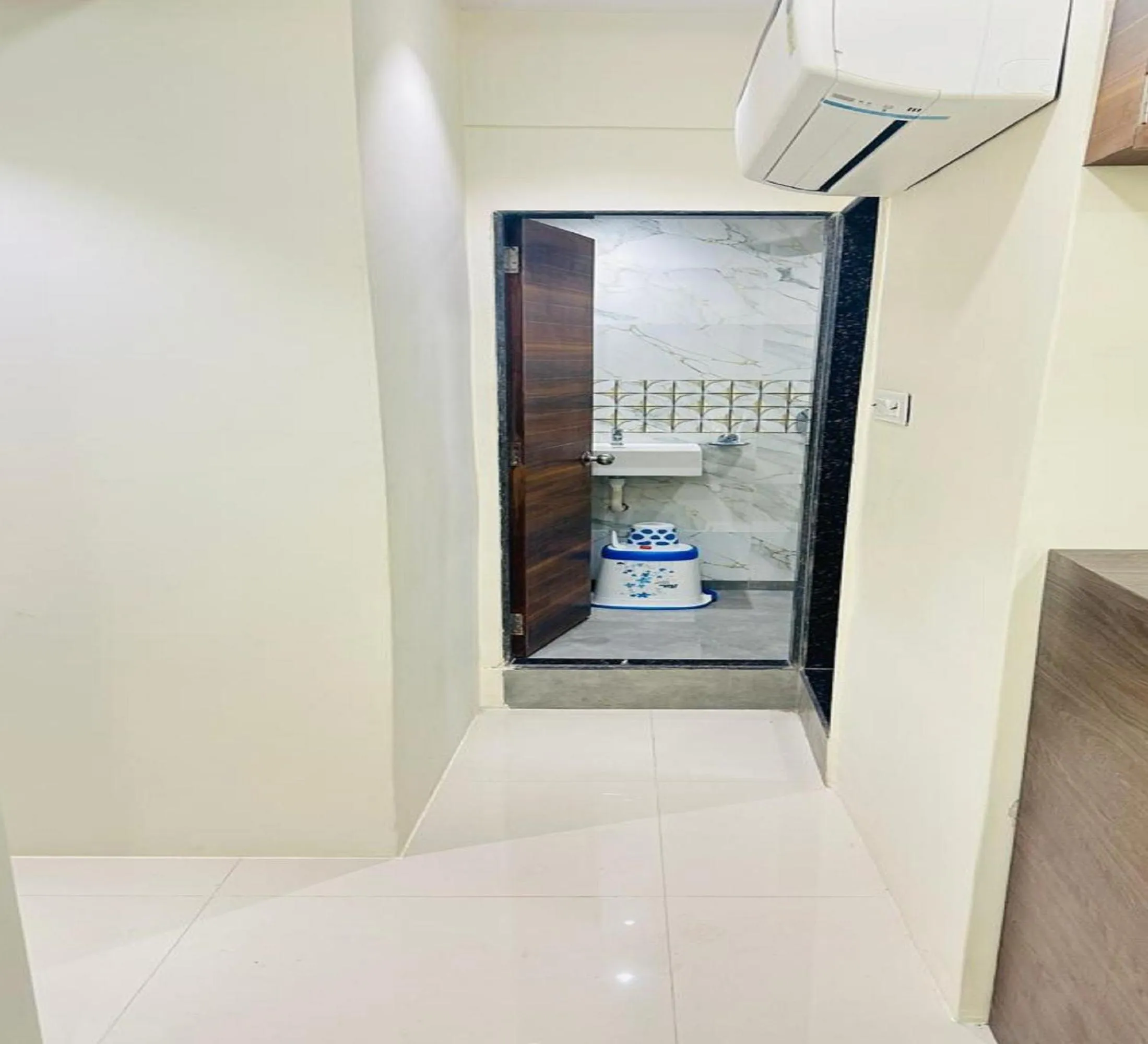 Bathroom in Hotel Pride Inn