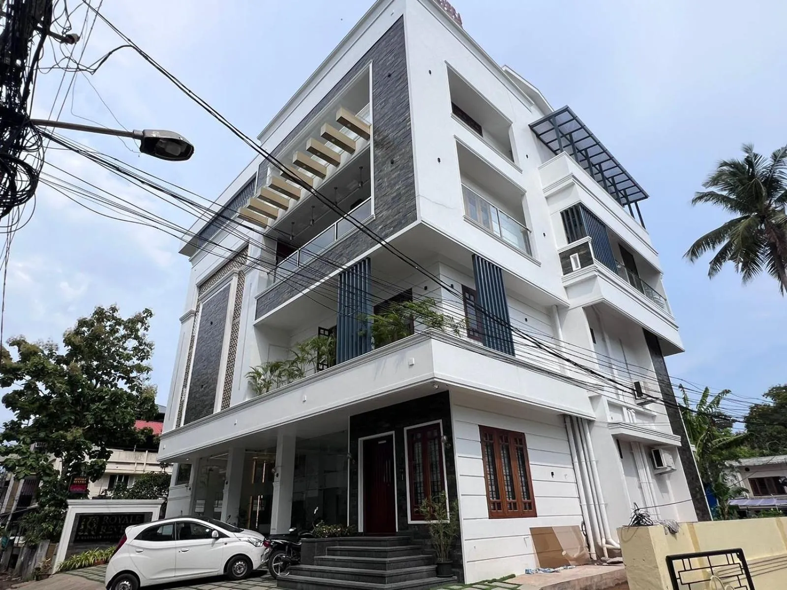 Property building in Royale Revera