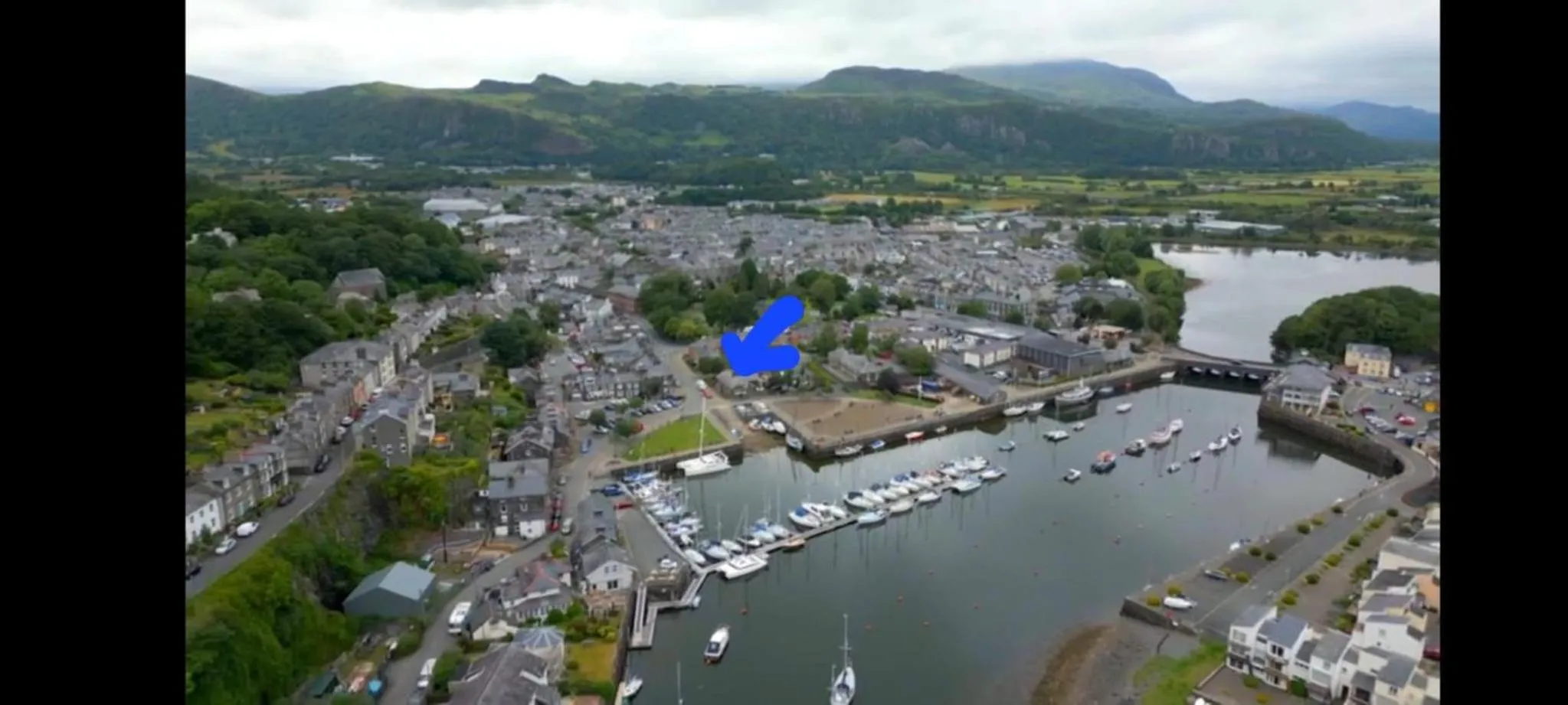 lovely apartment porthmadog harbourside views of mountains festiniog railway