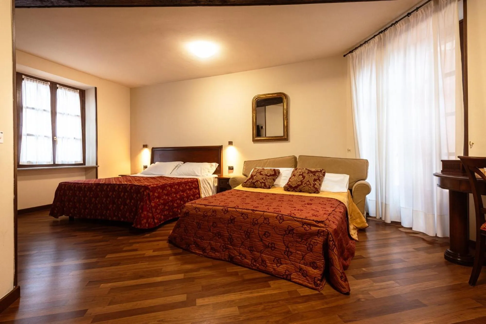 Photo of the whole room, Bed in Dimora San Secondo