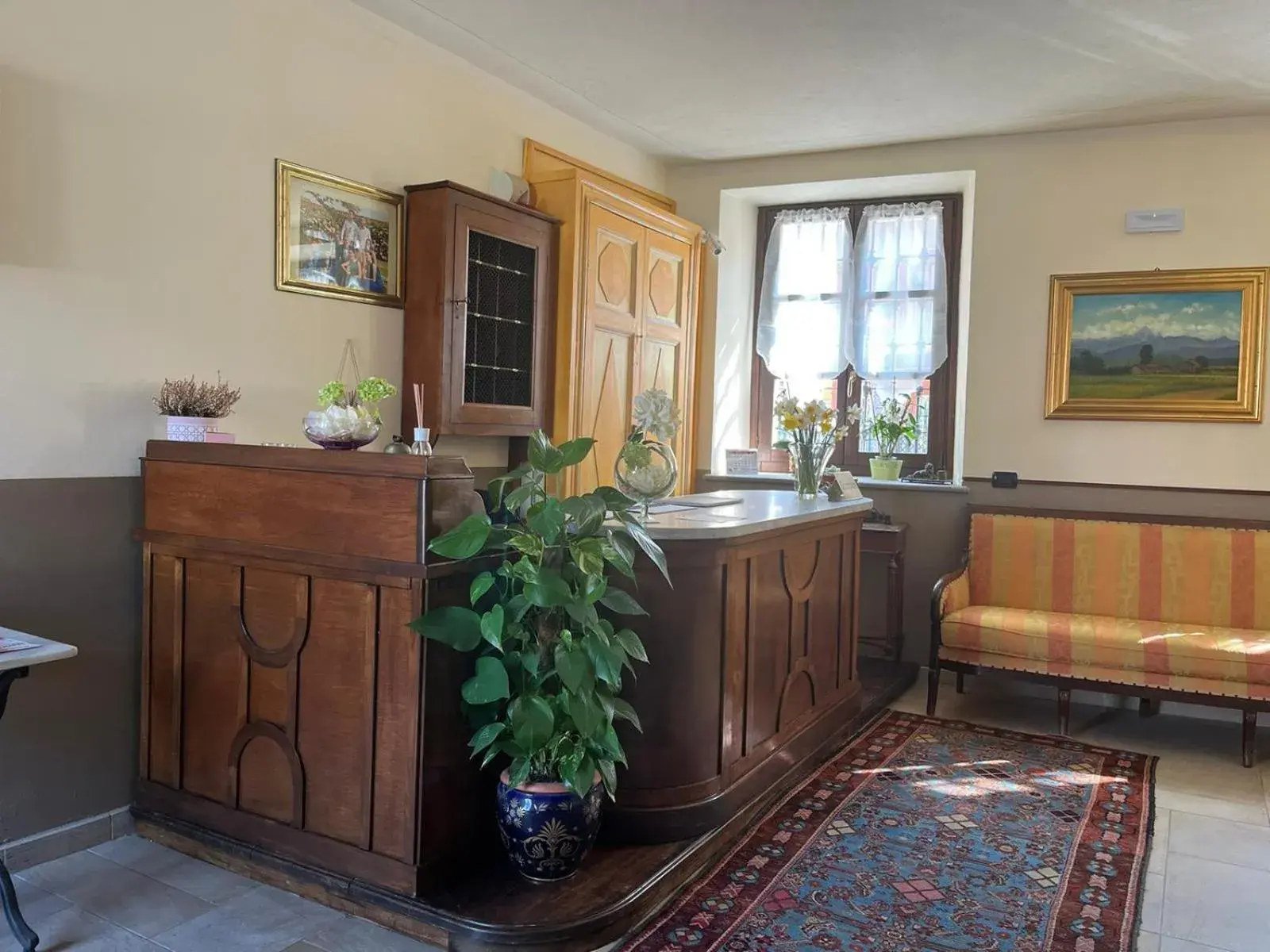 Lobby or reception in Dimora San Secondo Lobby or reception in Dimora San Secondo