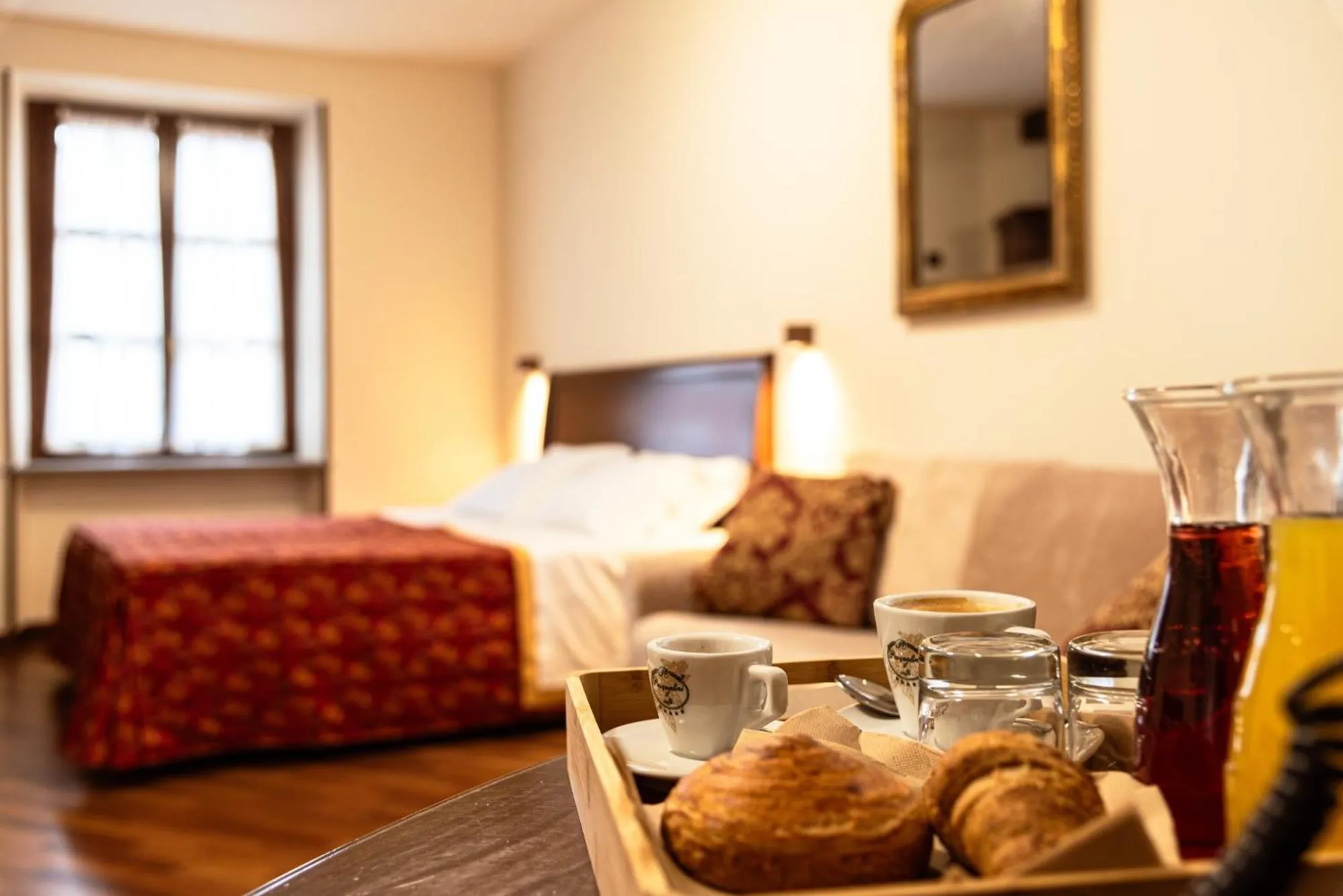 Coffee/tea facilities in Dimora San Secondo