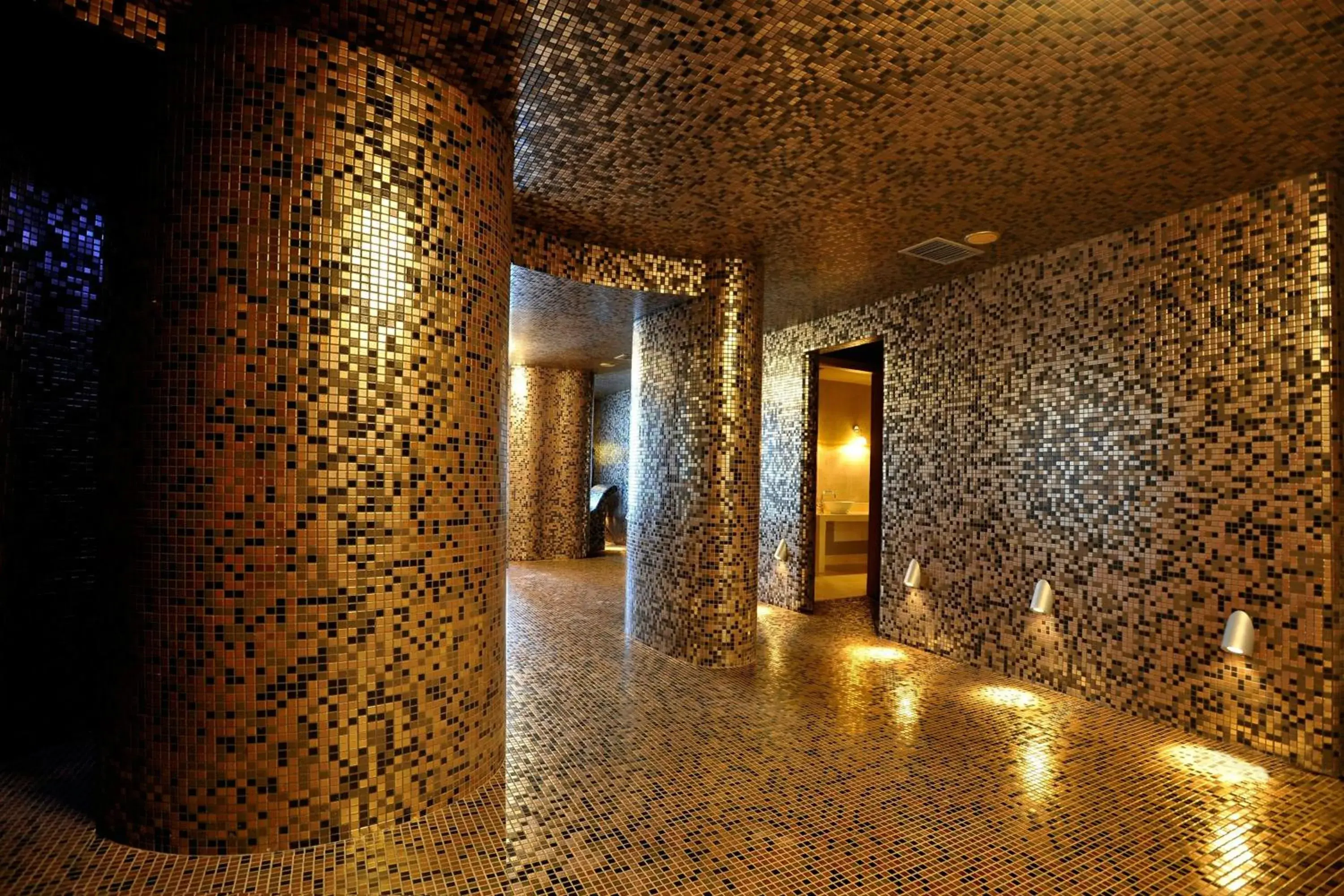 Spa and wellness centre/facilities in Domes of Elounda, Autograph Collection Spa and wellness centre/facilities in Domes of Elounda, Autograph Collection