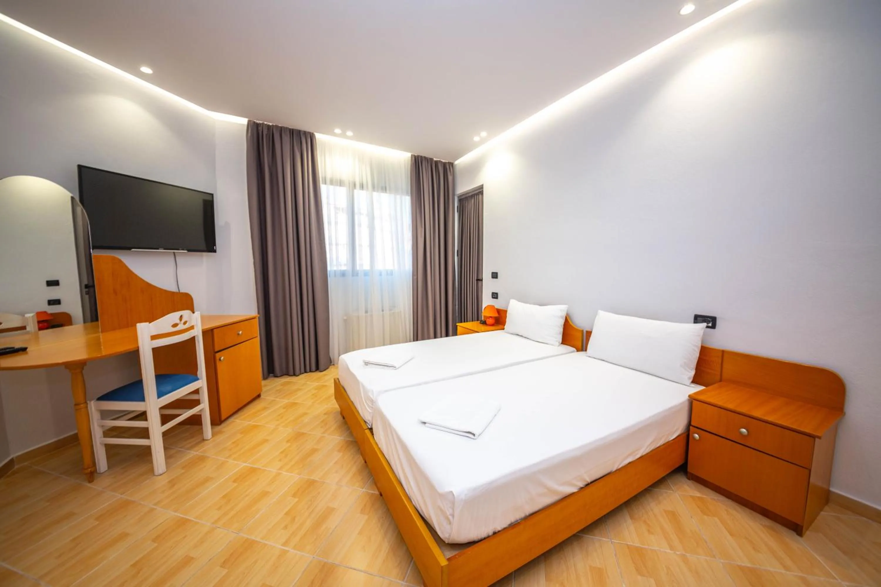 Double Room with Balcony in Hotel Sea Breeze