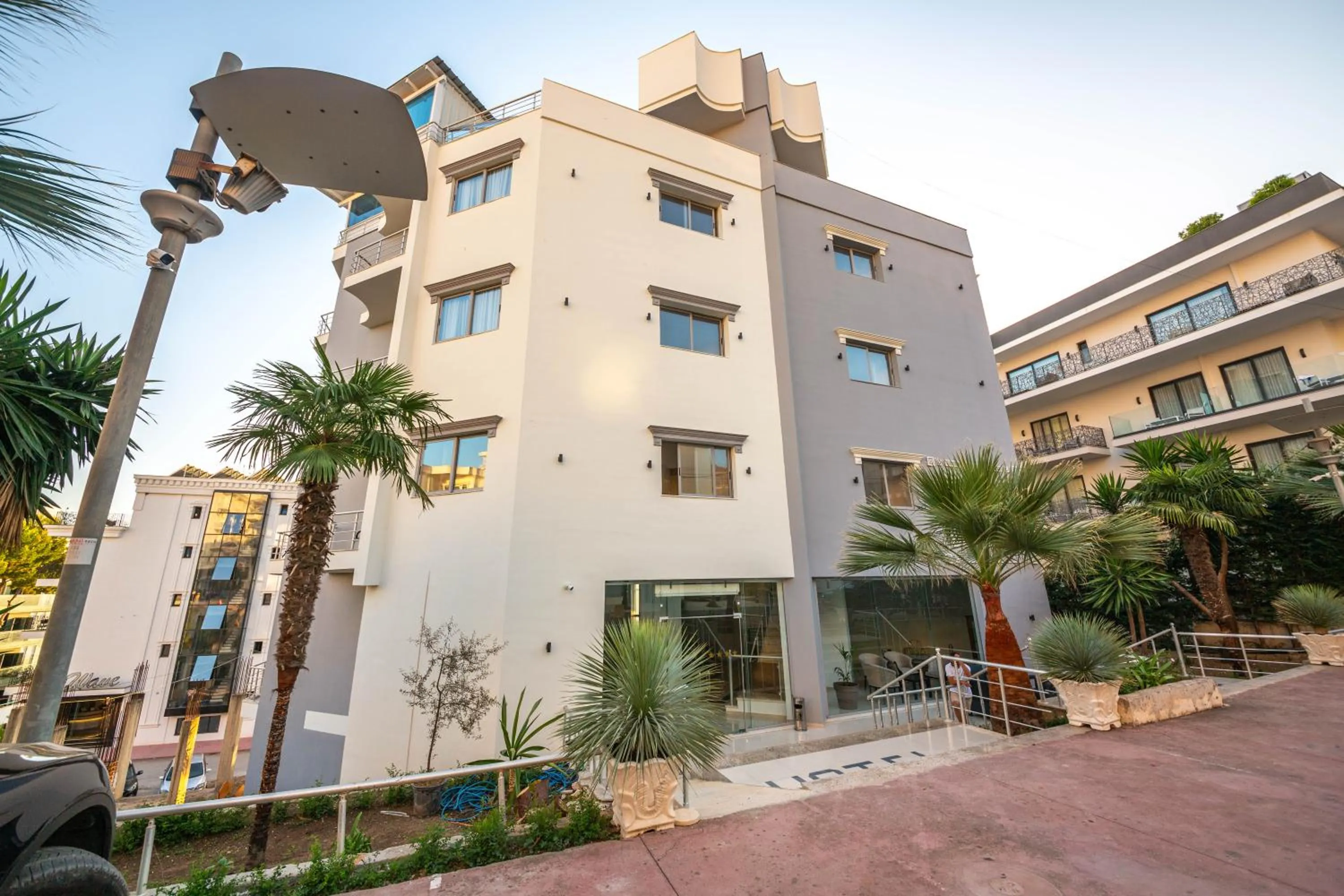 Hotel Sea Breeze