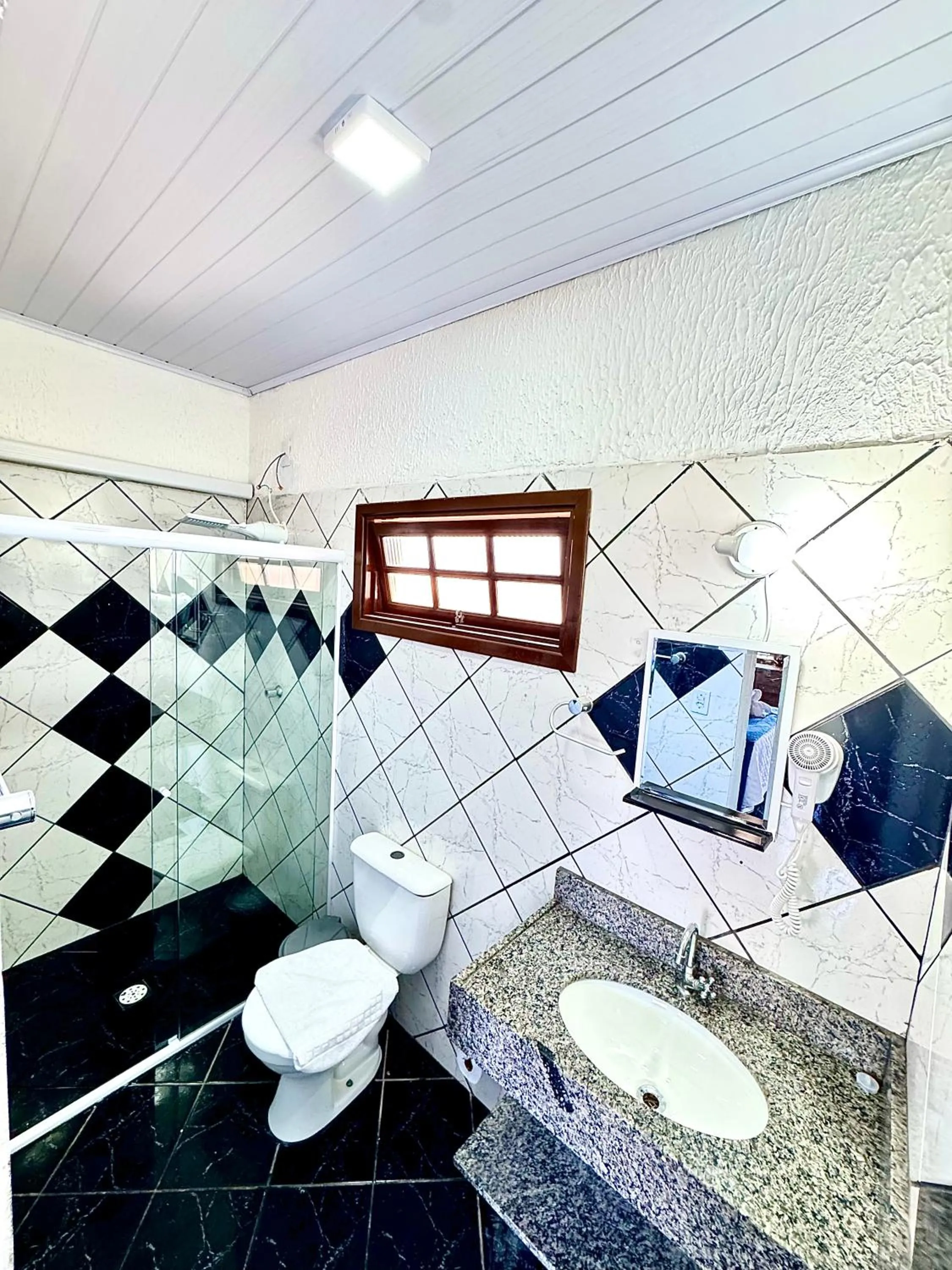 Bathroom in Pousada Maravista