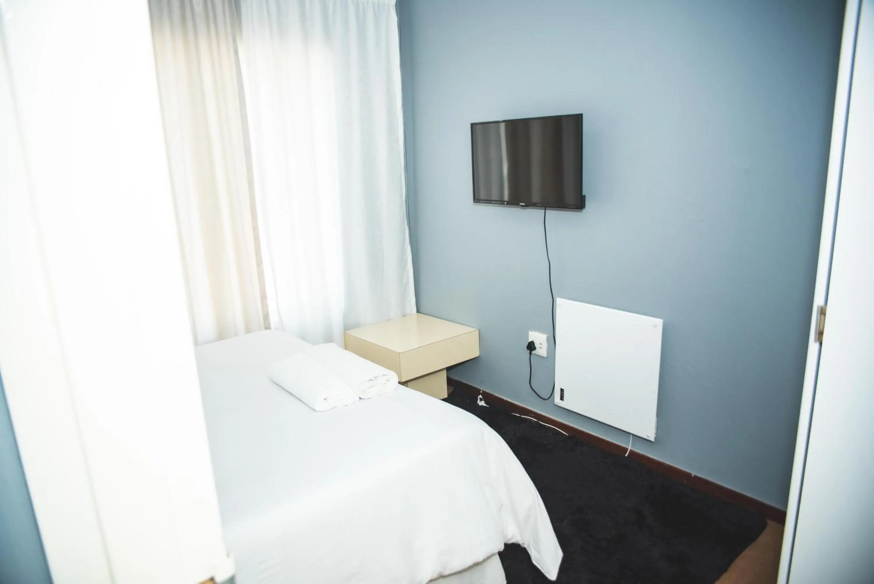 Bed in Reedsview Apartment