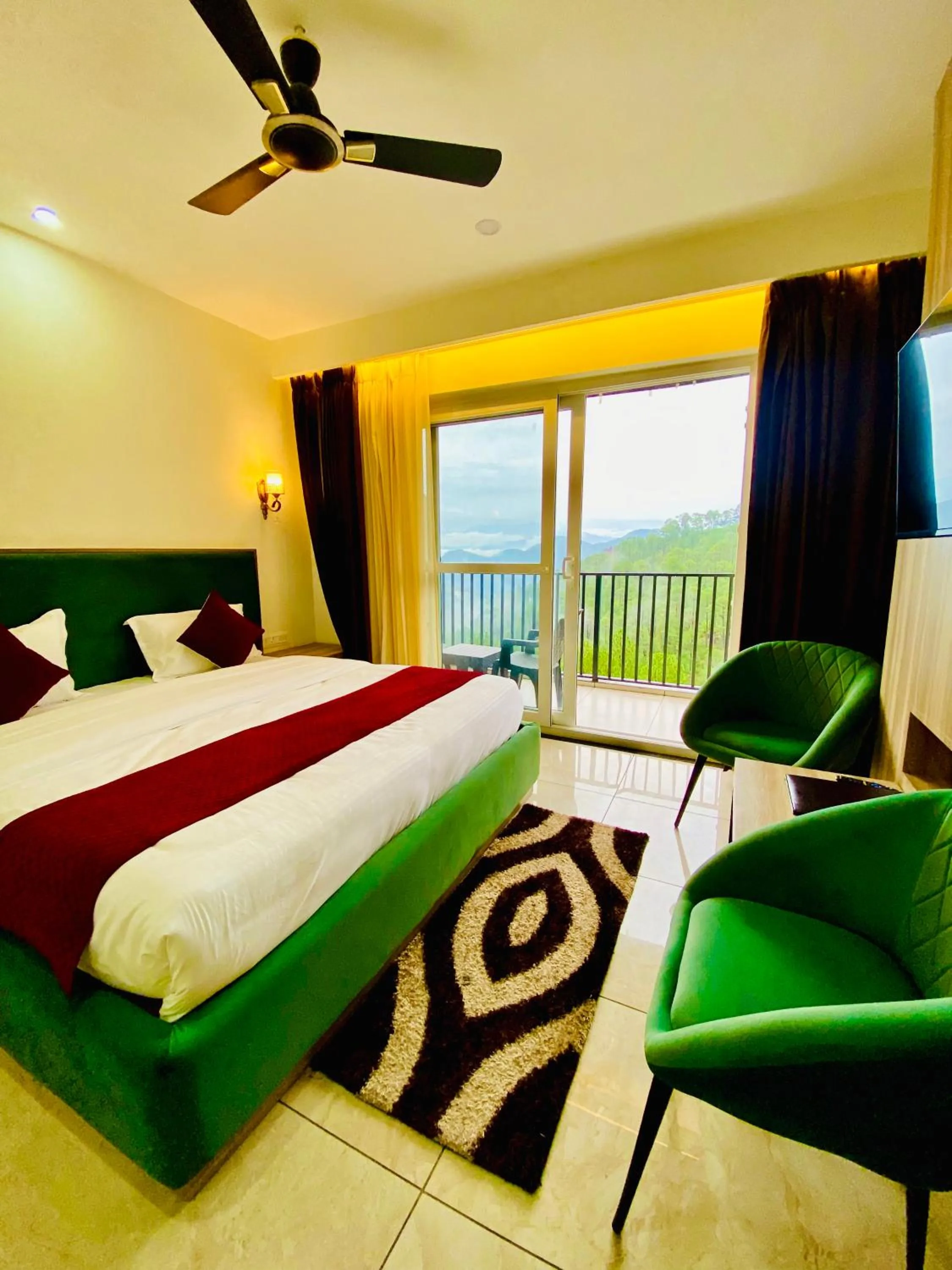 Hotel Pines & Peaks Dalhousie