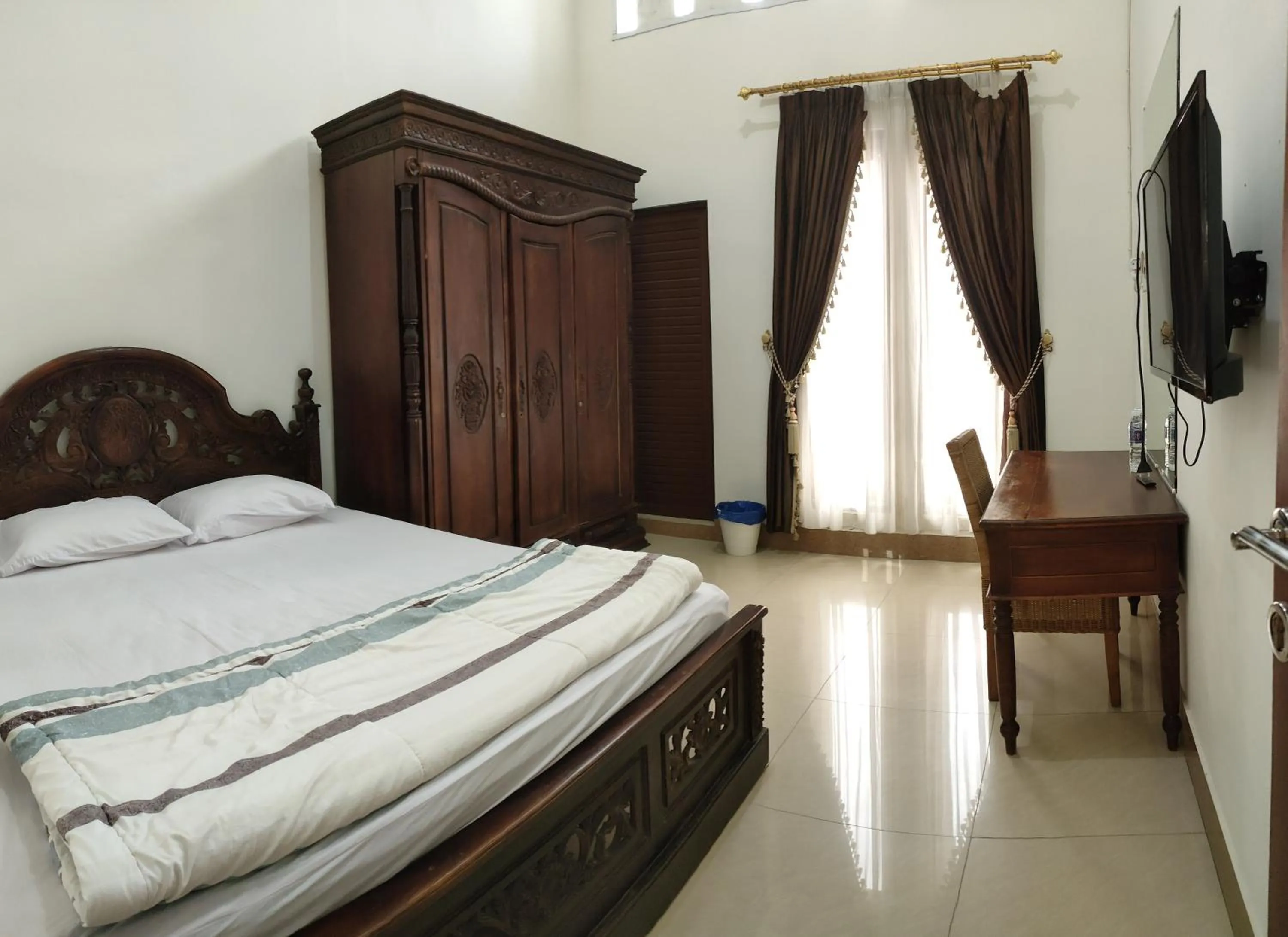 Bed in Hotel Cigadung Holiday syariah