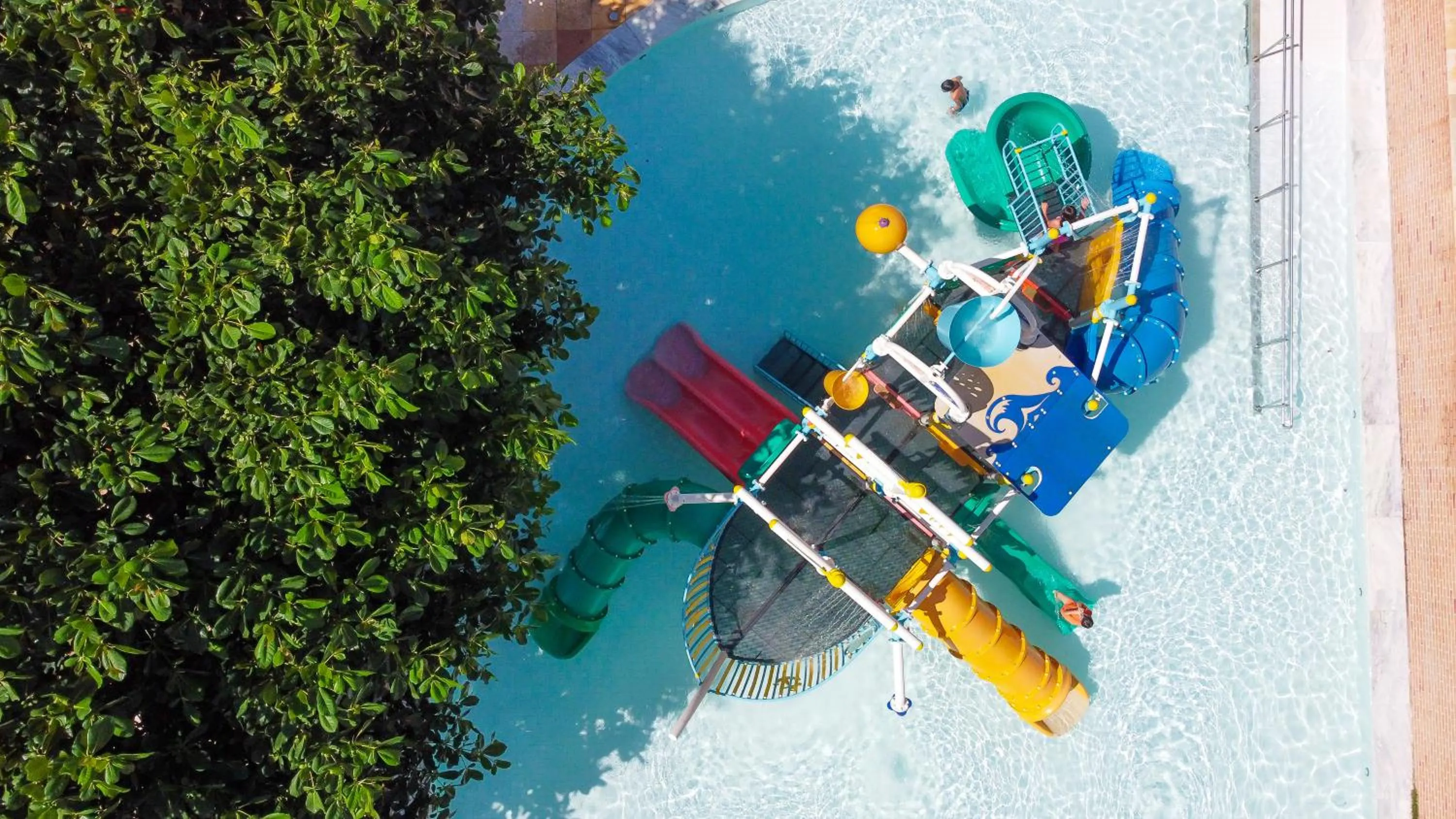 Aqua park in Praiamar Natal Hotel & Convention