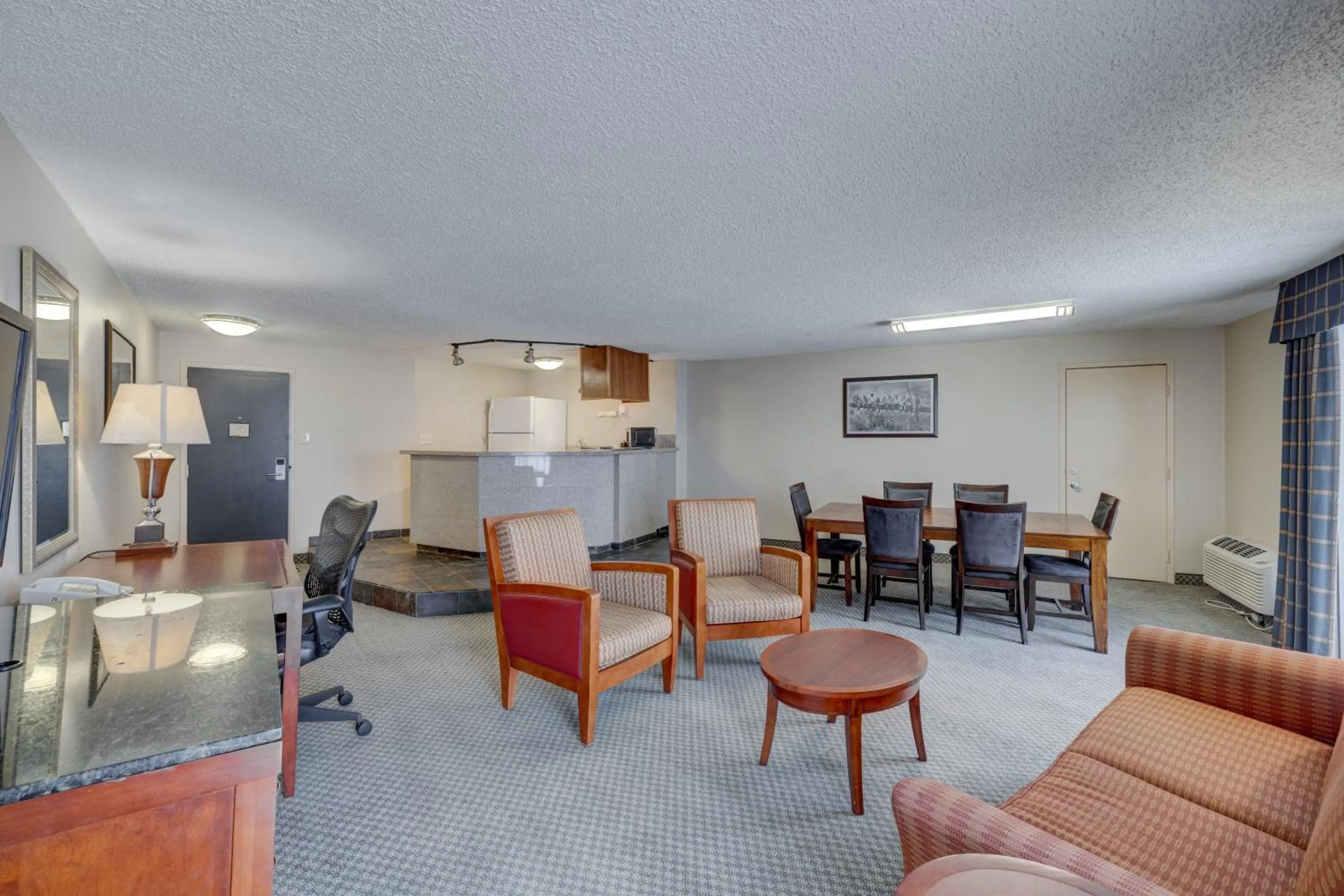 Seating area in Riverside Hotel