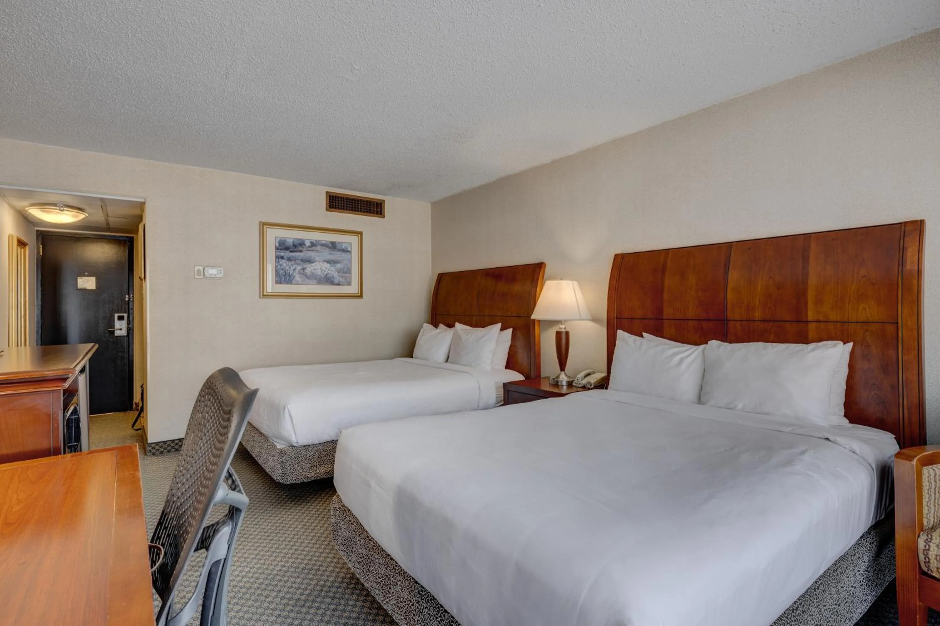 Photo of the whole room, Bed in Riverside Hotel