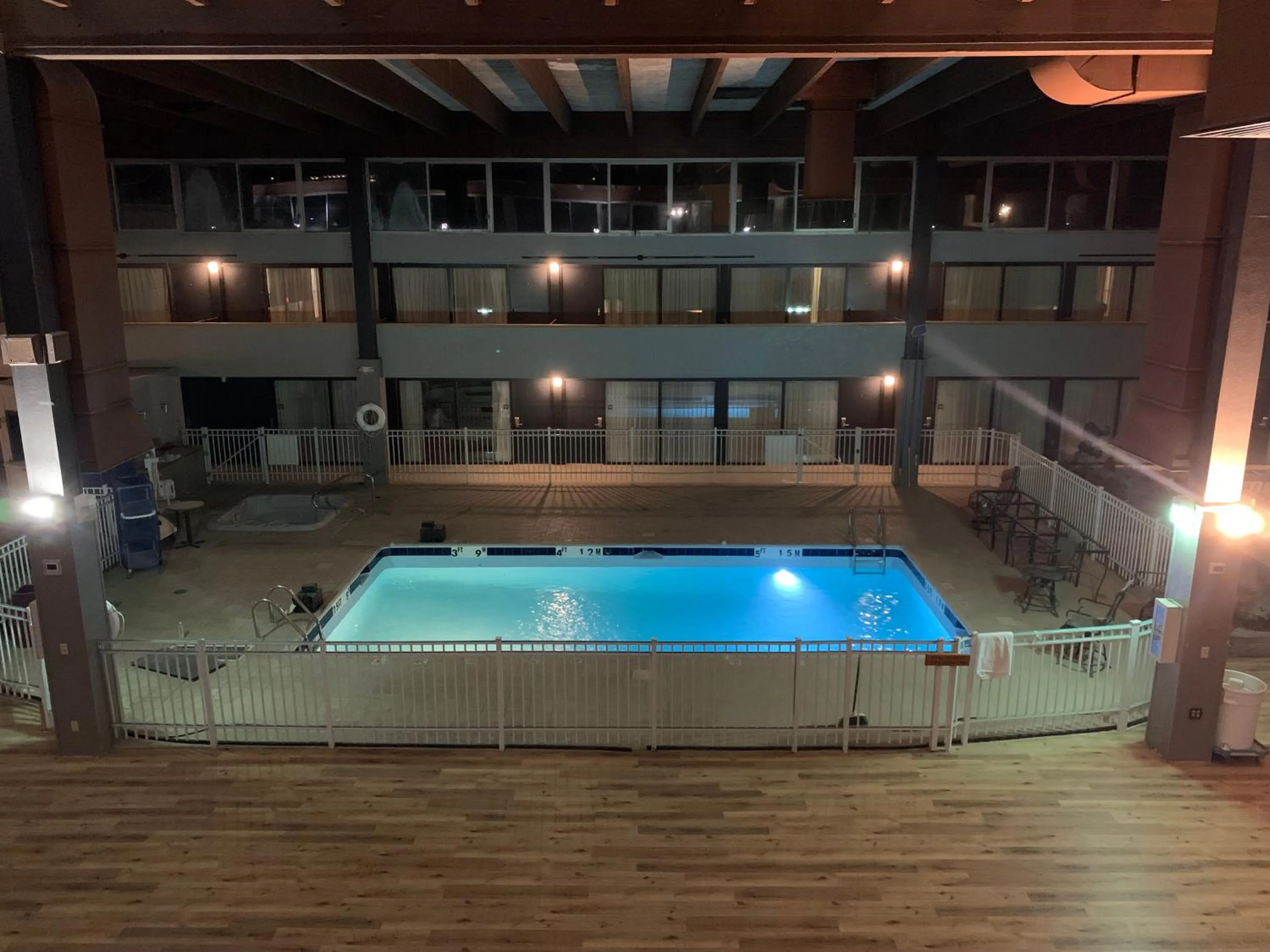 Hot Tub in Riverside Hotel