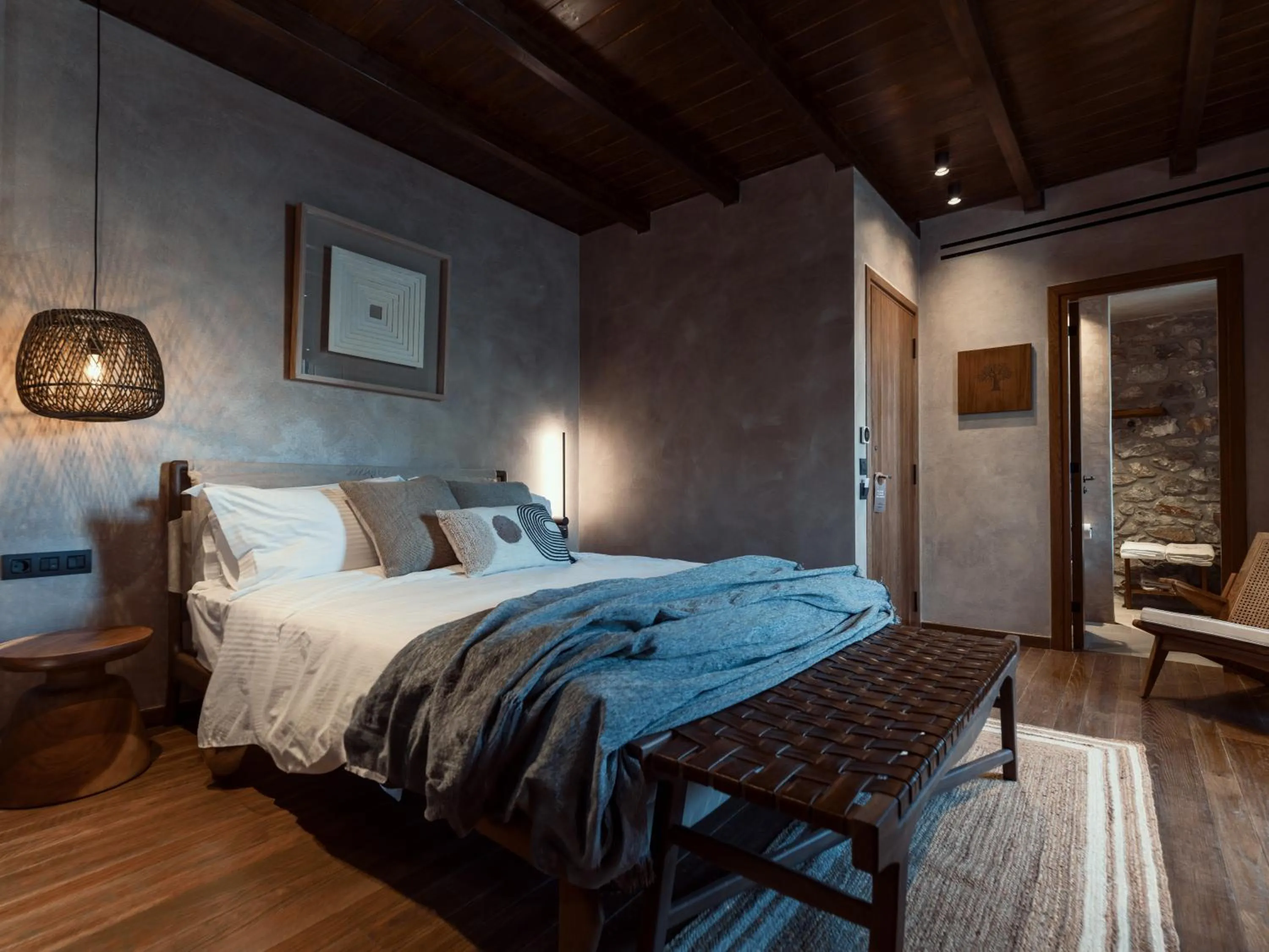 Photo of the whole room, Bed in KaSeas Boutique Hotel