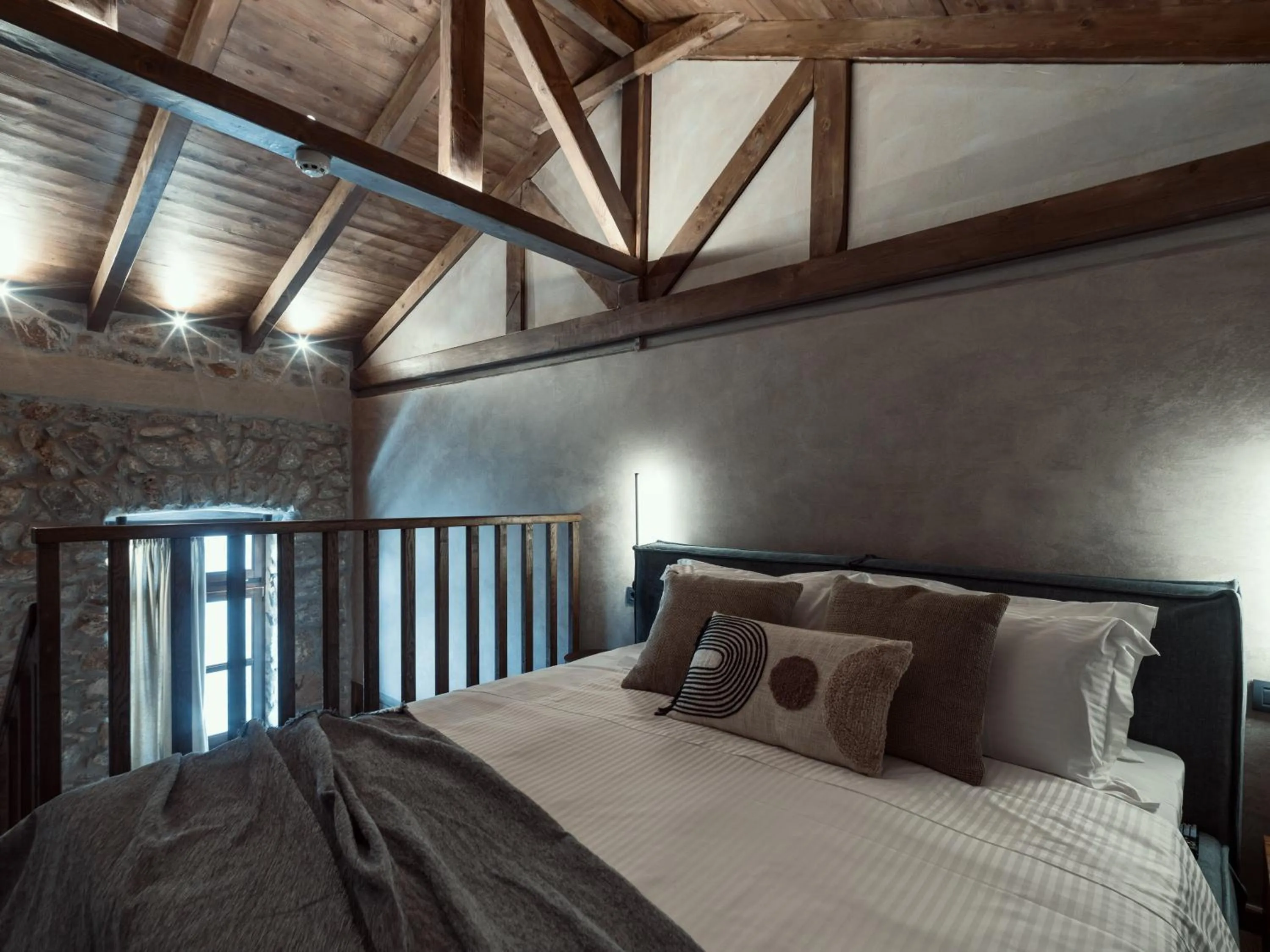 Bed in KaSeas Boutique Hotel