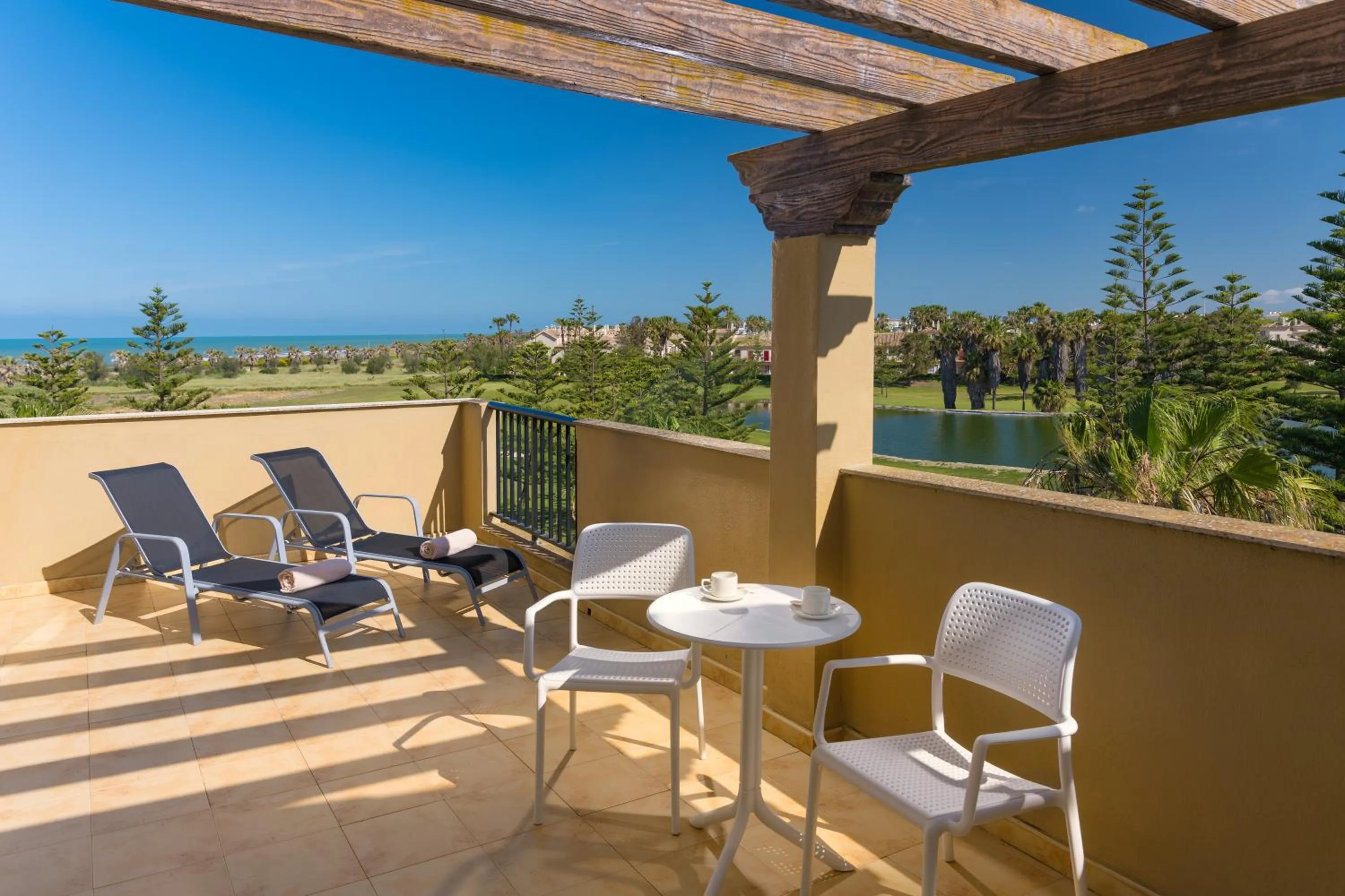Balcony/Terrace in Elba Costa Ballena Beach & Thalasso Resort