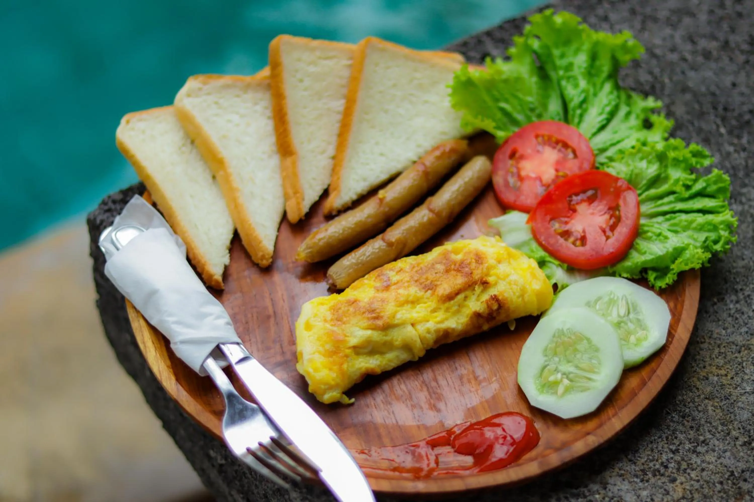 Food in Alam Puri Art Museum and Villas