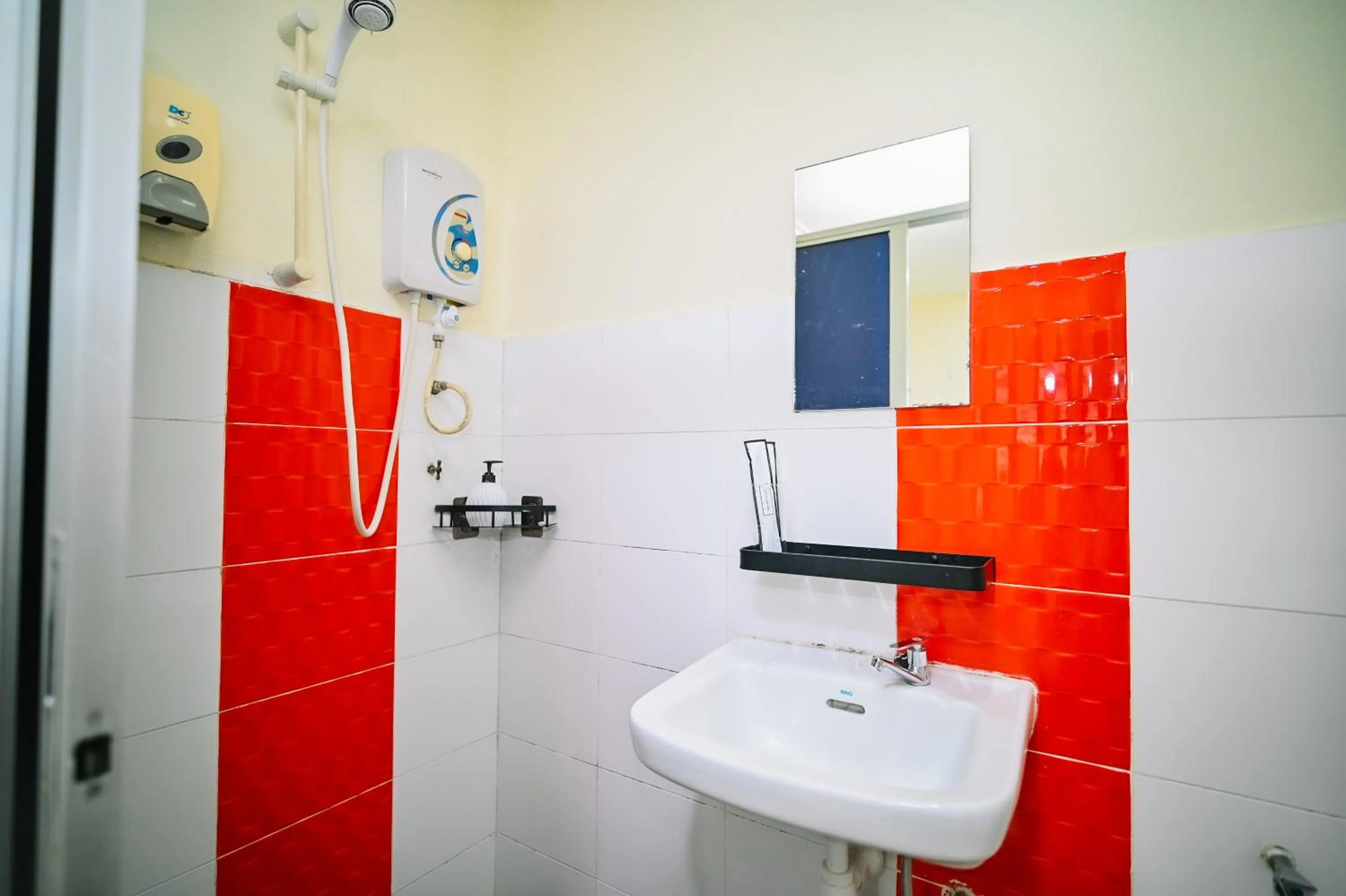 Bathroom in Swing & Pillows - My Home Hotel Wangsa Maju