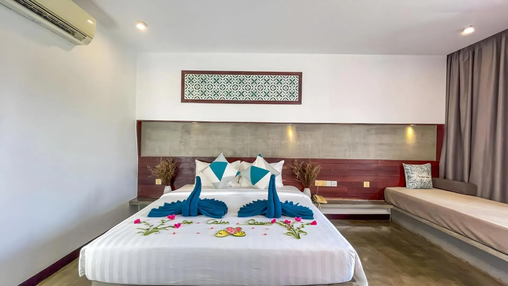 Bed in The Calm Oasis