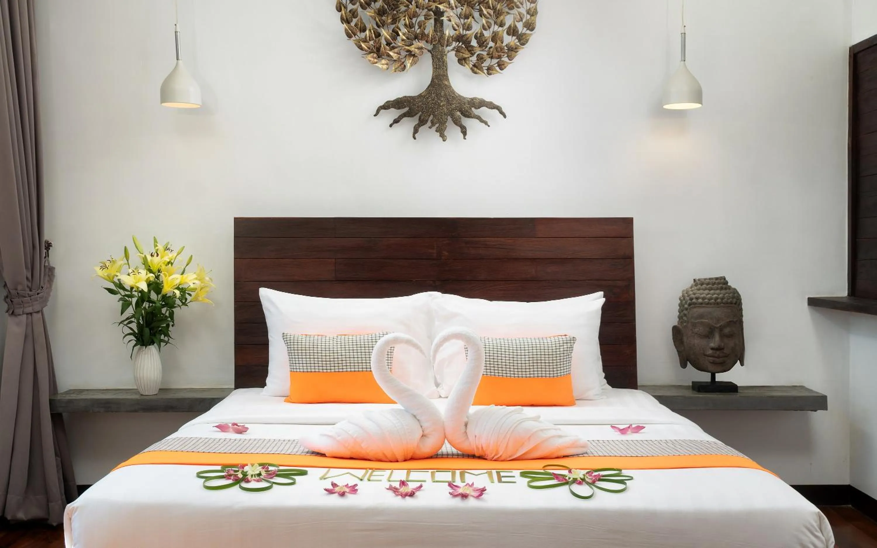 Bed in The Calm Oasis