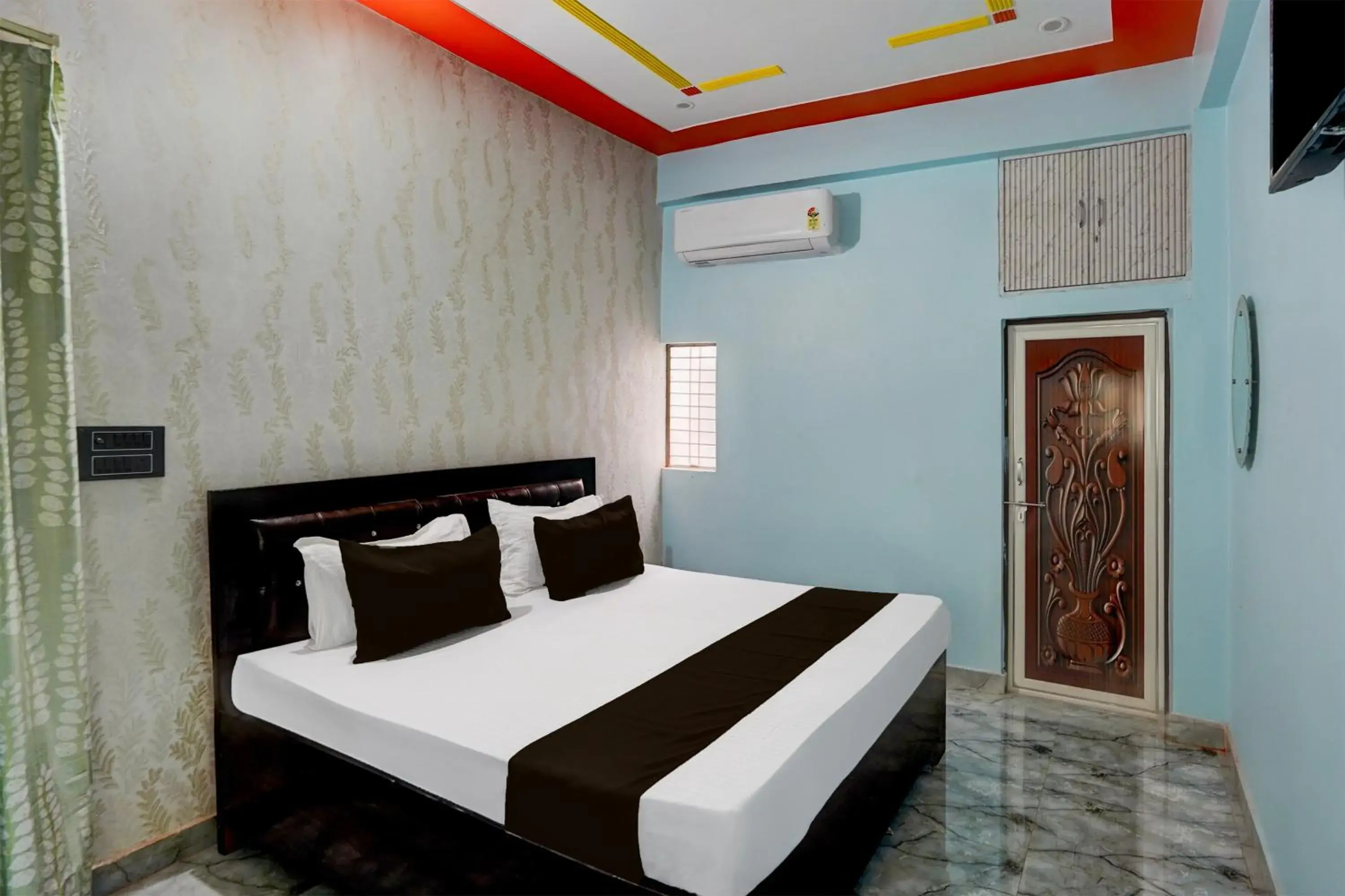 Hotel O J.k Hotel and resturant Hotel O J.k Hotel and resturant