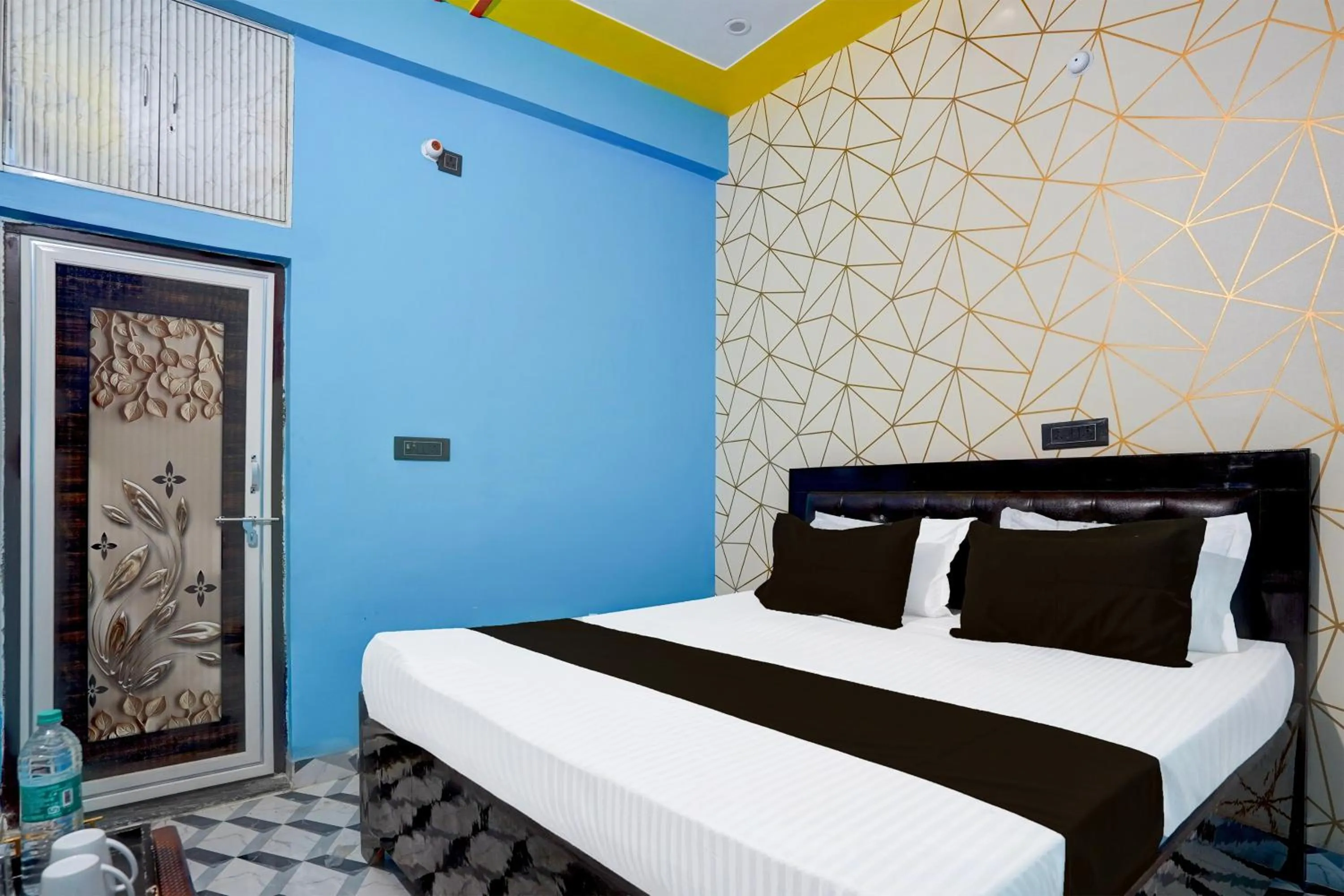 Bedroom, Bed in Hotel O J.k Hotel and resturant