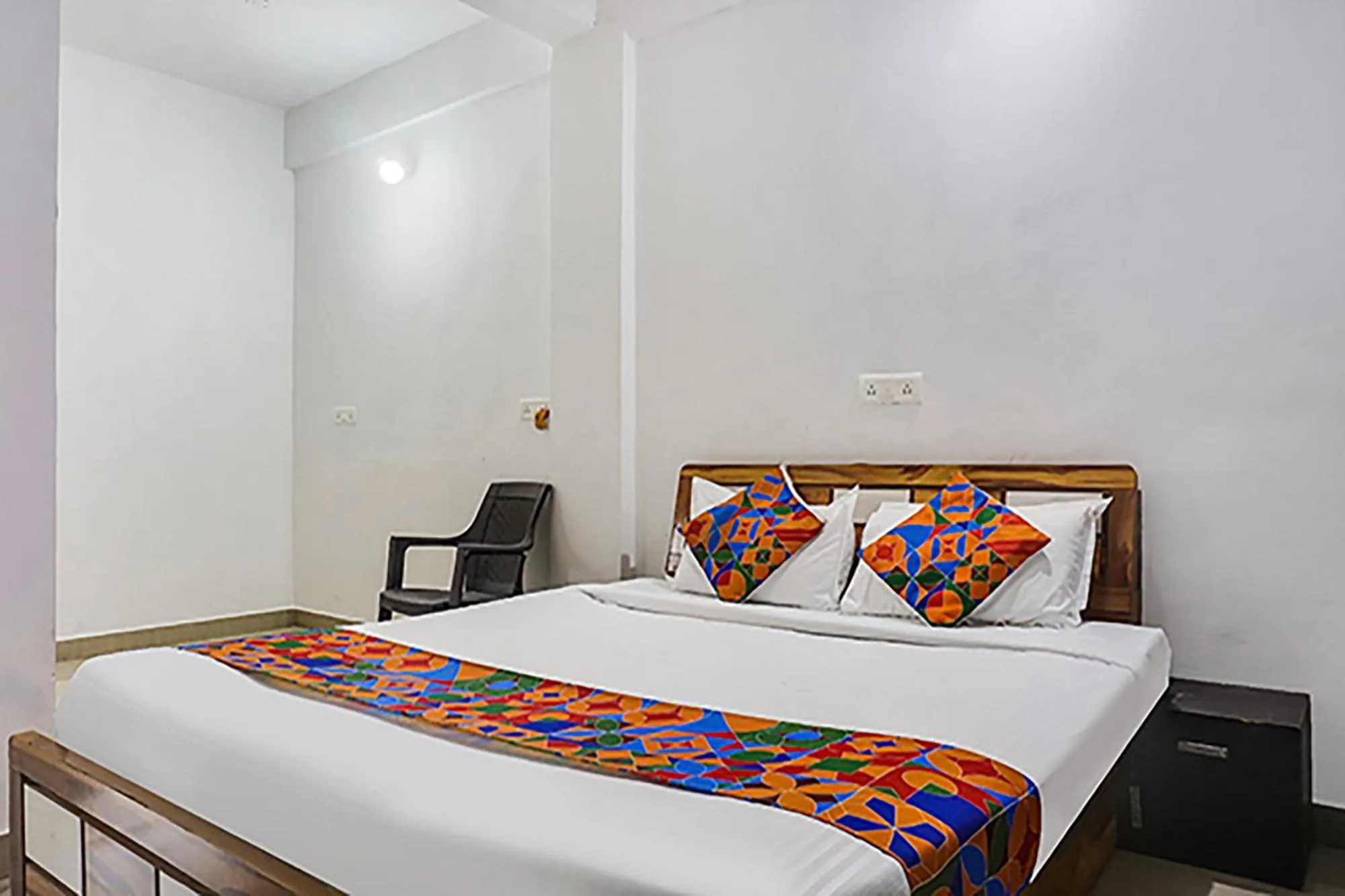 Bed in FabHotel Galaxy Airport Inn, Airport Road