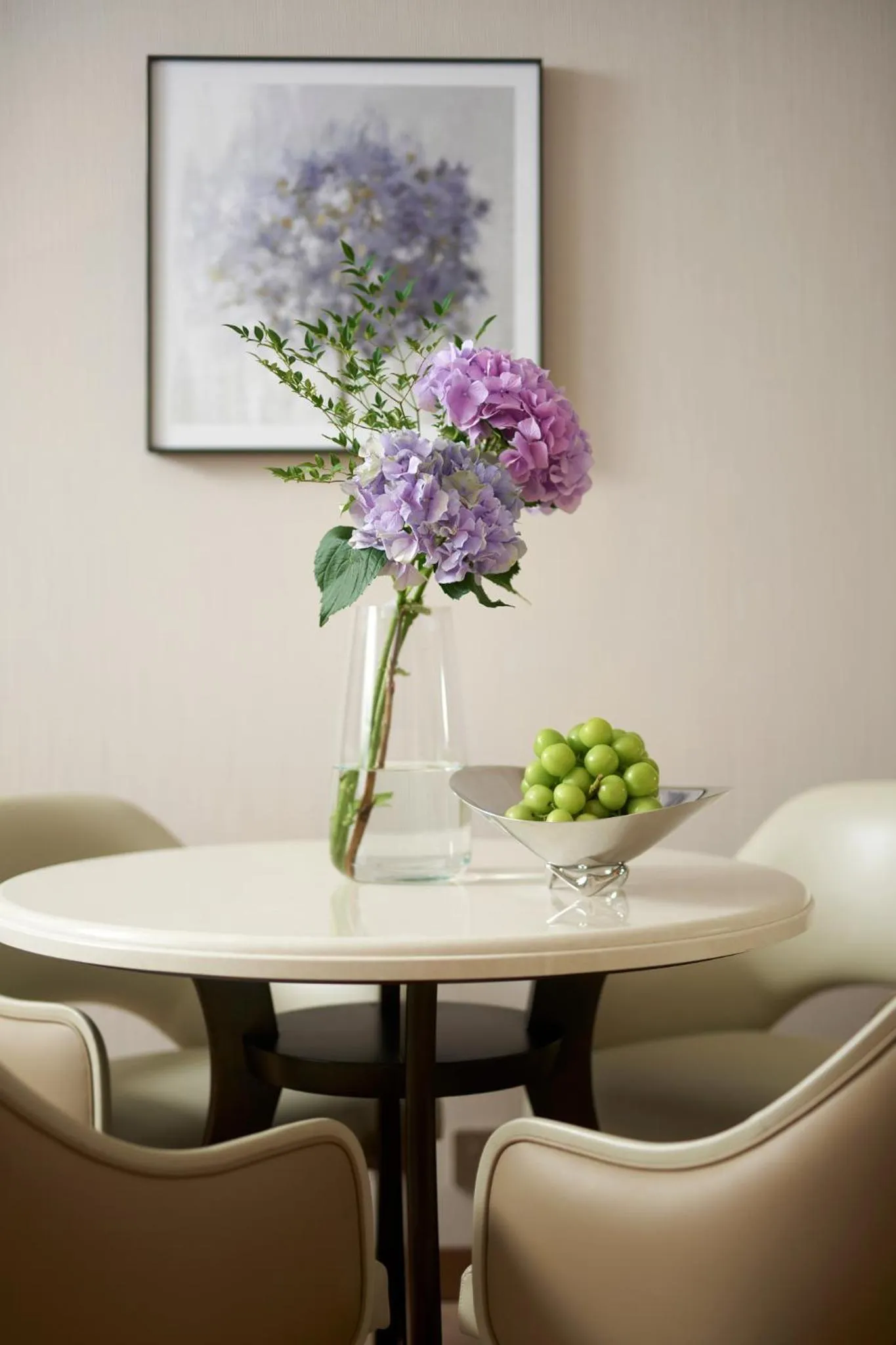 Living room in Hopewell Hotel