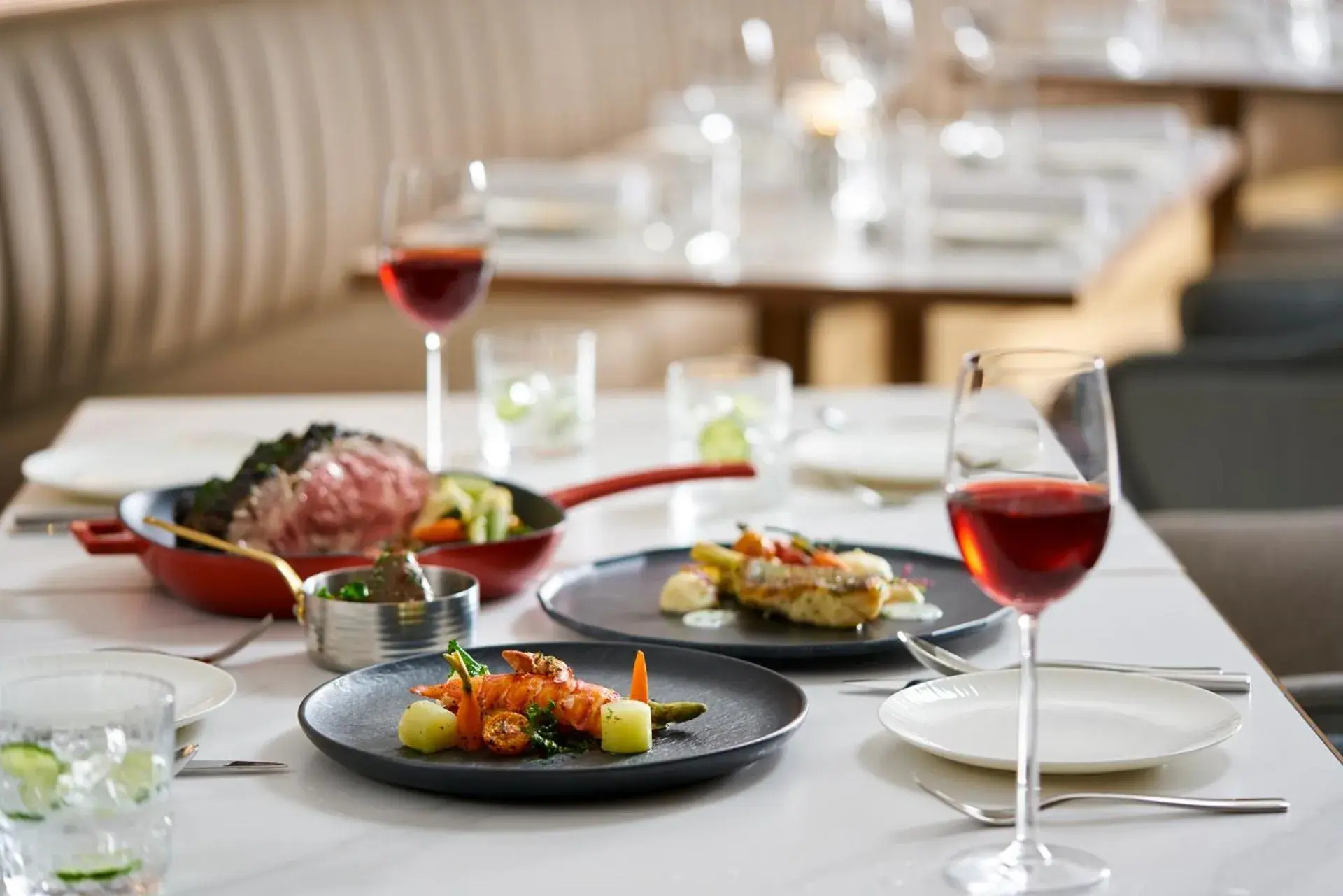 Food and drinks in Hopewell Hotel Food and drinks in Hopewell Hotel