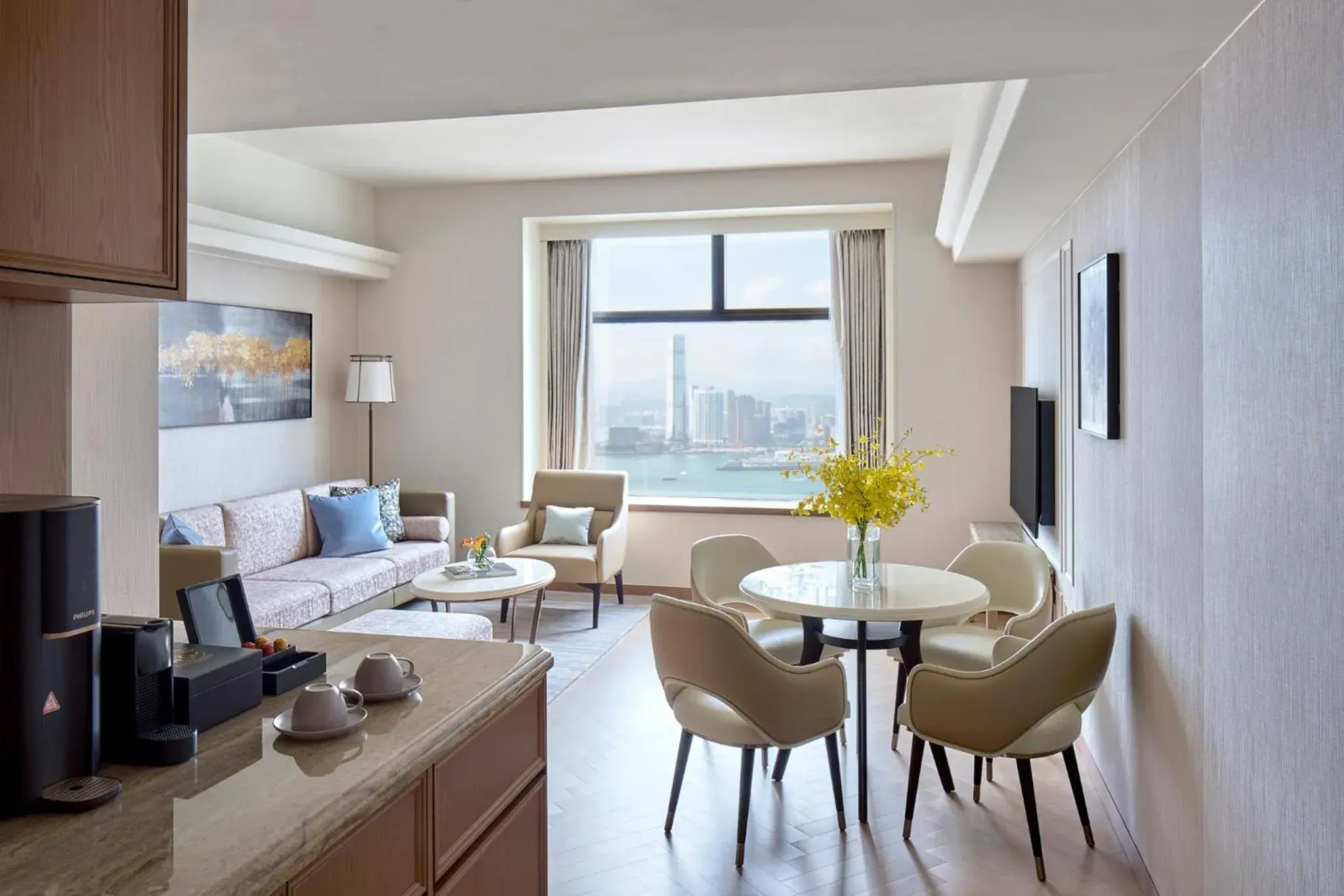 Executive Harbor Suite in Hopewell Hotel Executive Harbor Suite in Hopewell Hotel