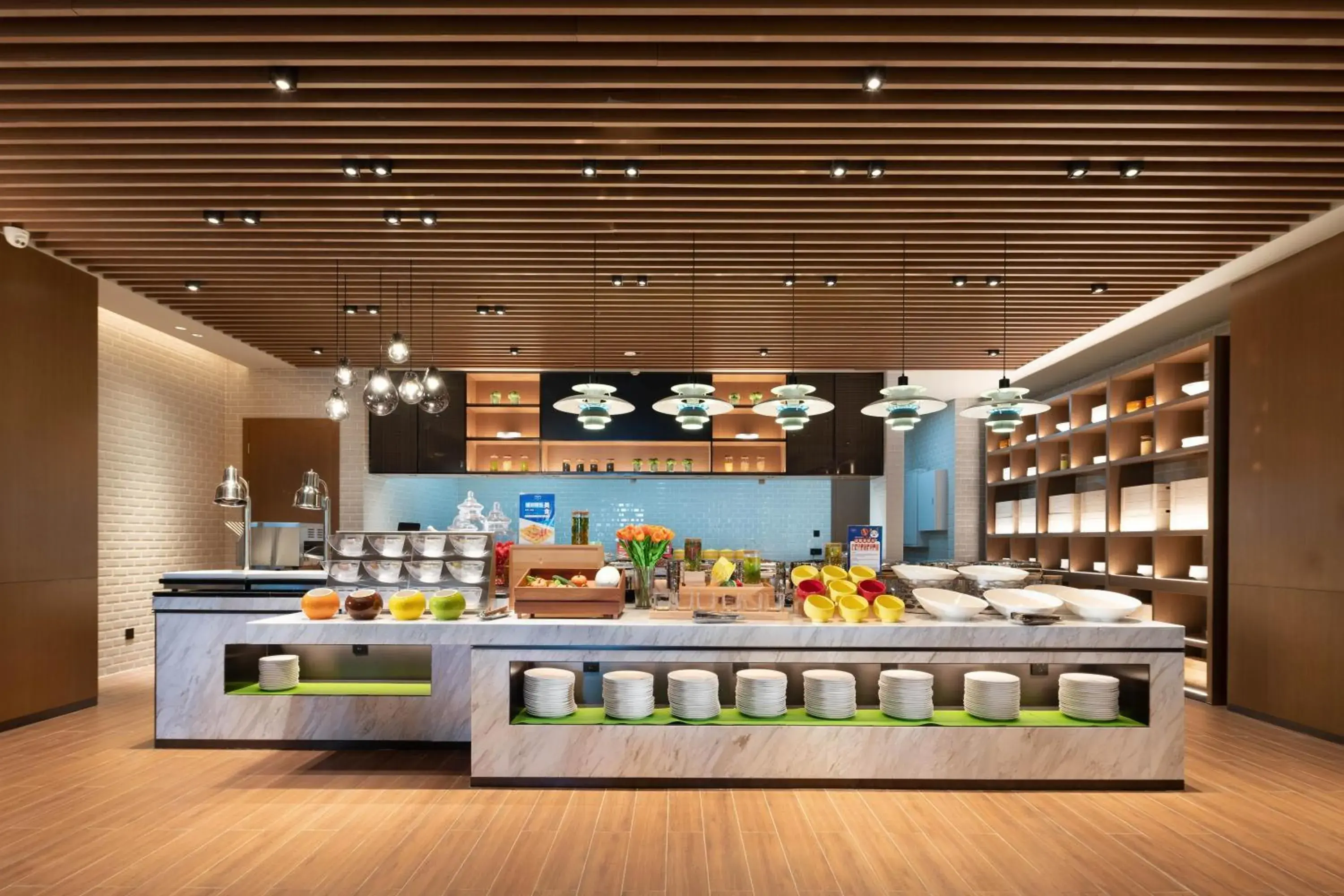 Restaurant/places to eat in Hilton Hotel by Hampton Wuhan Zhongnan Street Branch Restaurant/places to eat in Hilton Hotel by Hampton Wuhan Zhongnan Street Branch