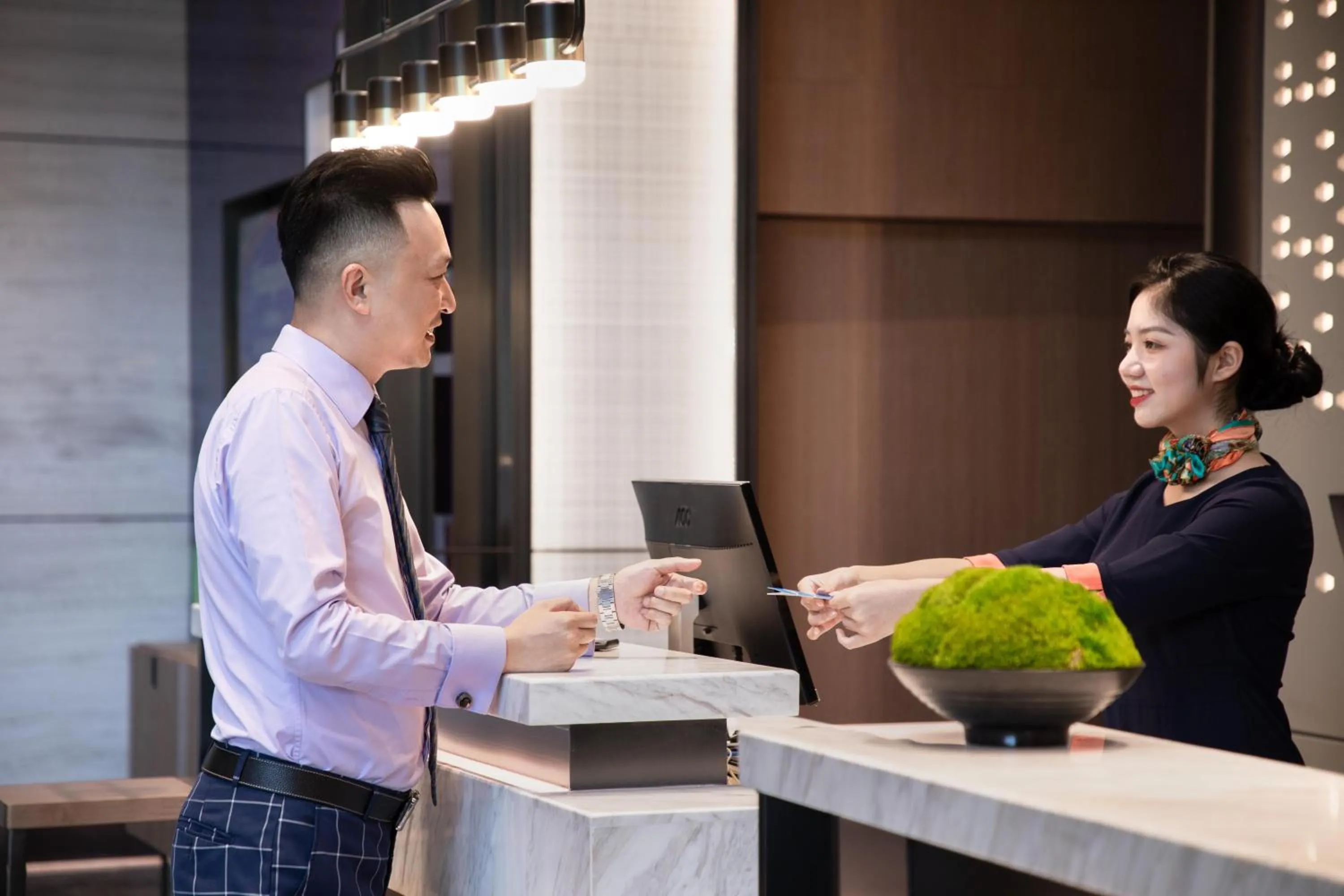 Lobby or reception in Hilton Hotel by Hampton Wuhan Zhongnan Street Branch